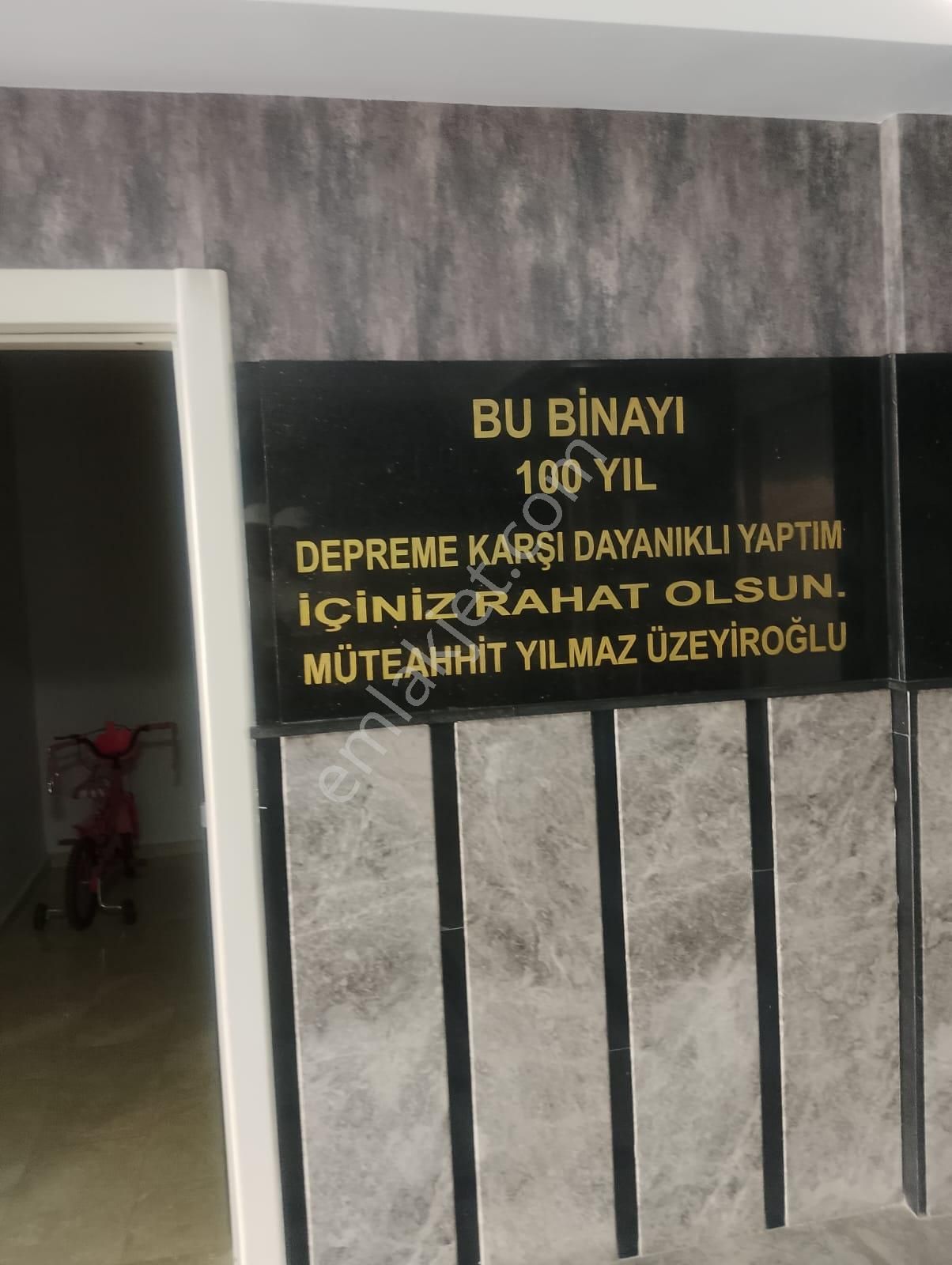 Karşıyaka’nın Zübeydehanım Mah.üzeyiroğlu Royal Resıdence Farklı Döşemesi İle Satılıktır - Görsel 17