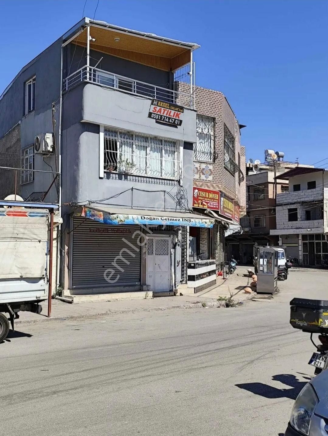 Adana Ahmet Cevdet Yağ Caddesi Ana Yol Üstü İşlek Yerde Komple Satılıktır
