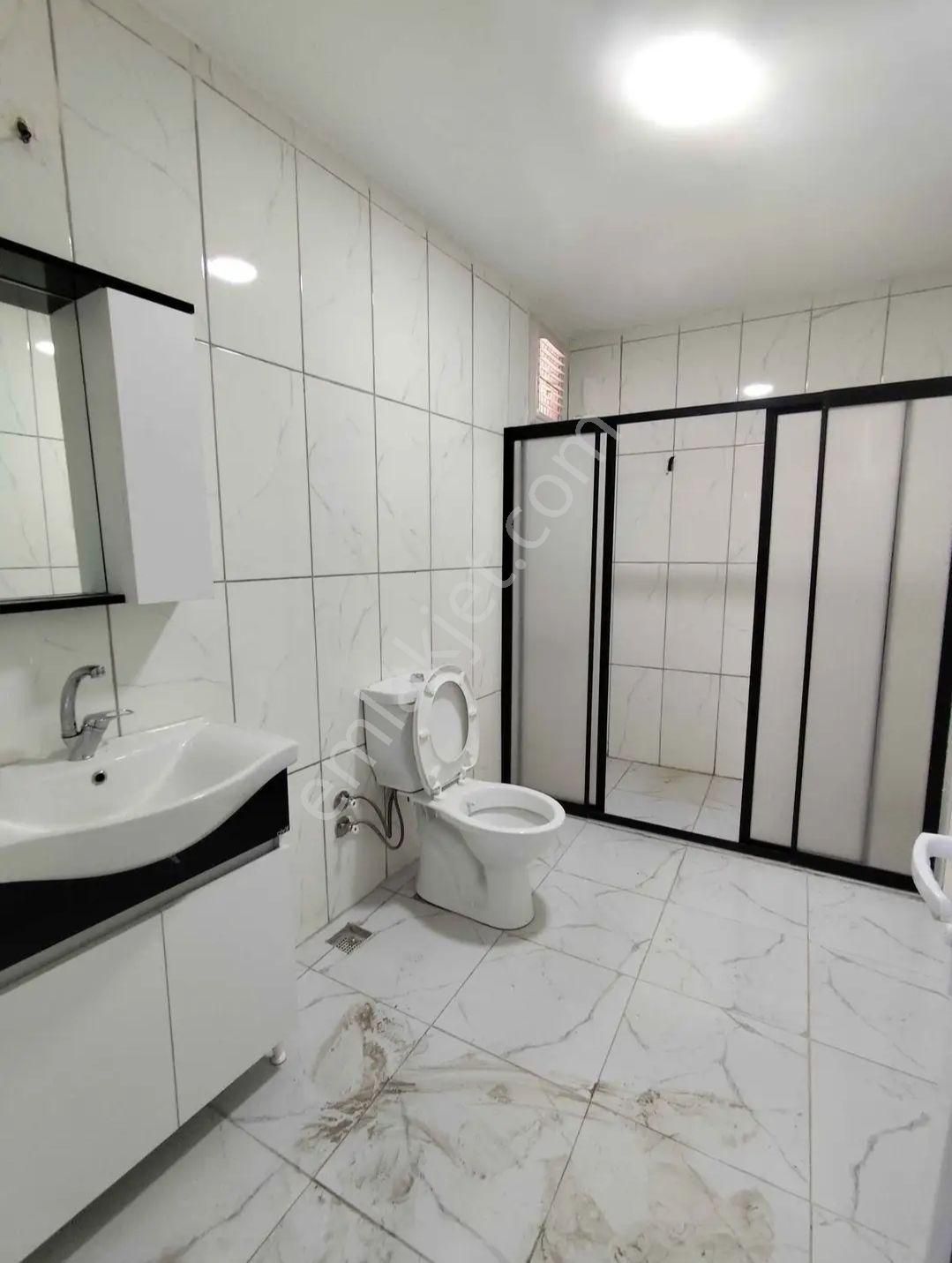 Adana Ahmet Cevdet Yağ Caddesi Ana Yol Üstü İşlek Yerde Komple Satılıktır - Görsel 4