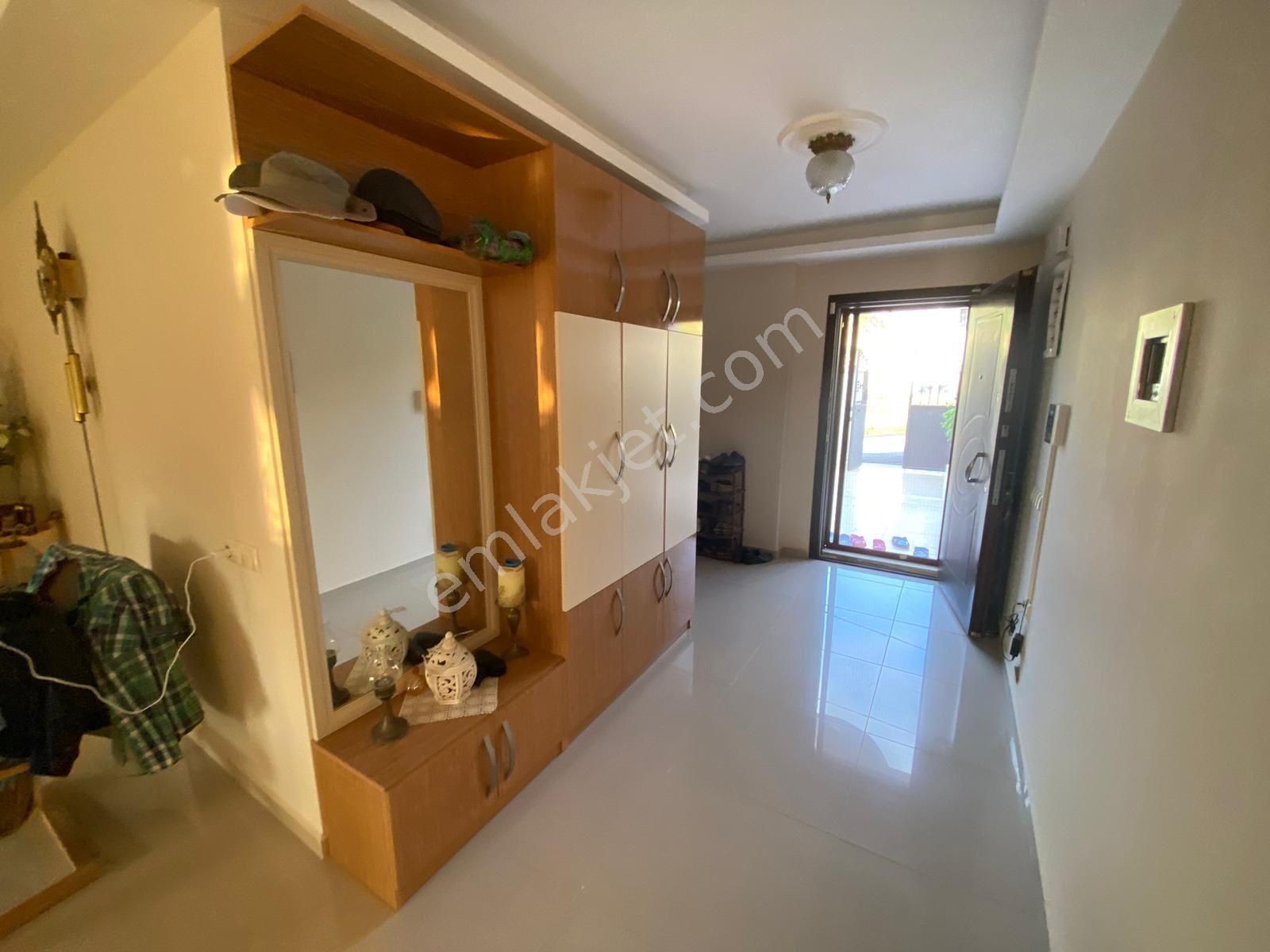 600 M2 Arsa İçerisinde Özel Havuzlu Geniş Villa - Görsel 8