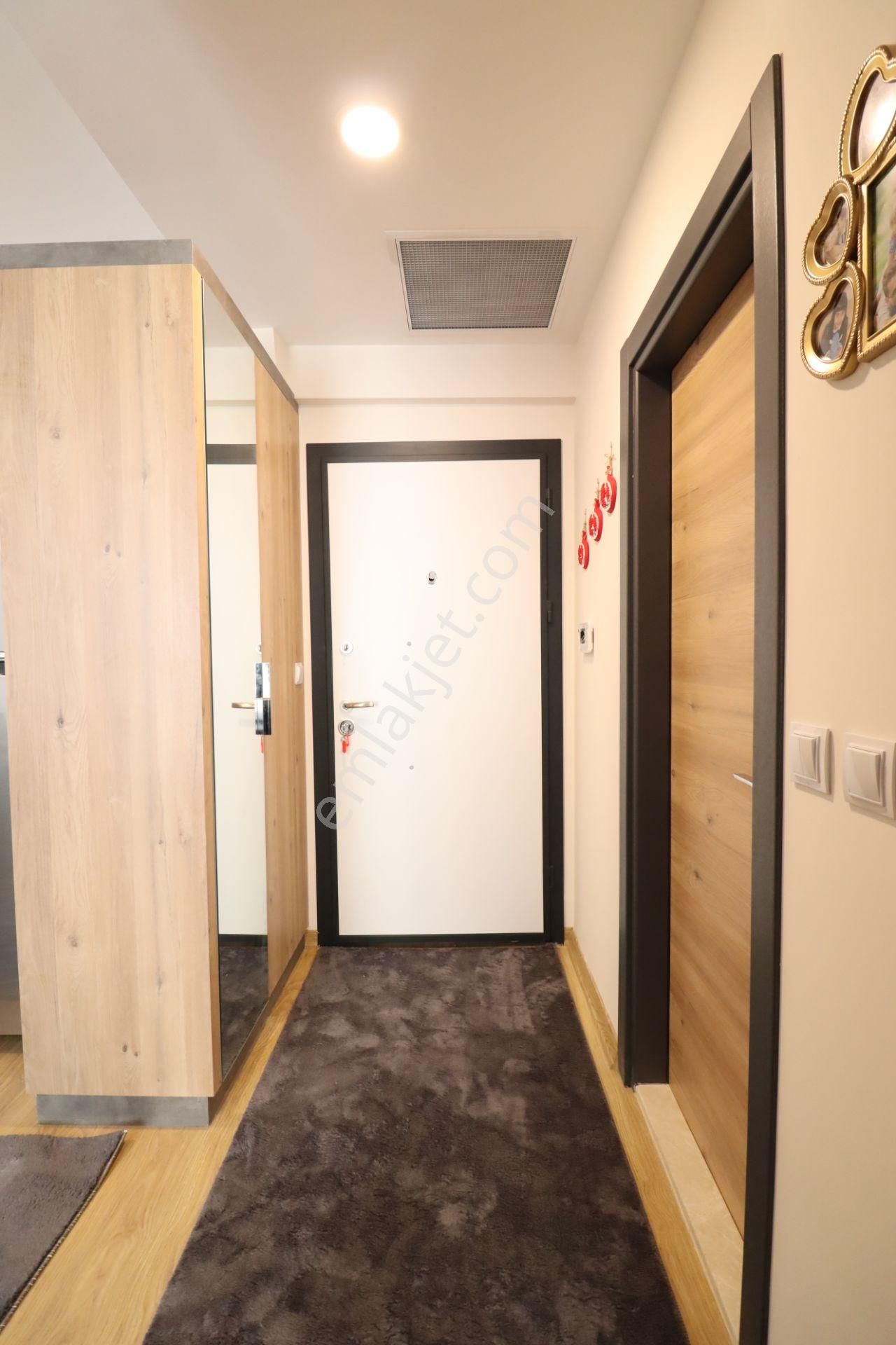 Türk Emlak Ofisi'nden Havuzlu Sitede Eşyalı 1+1 Kiralık Daire - Görsel 21