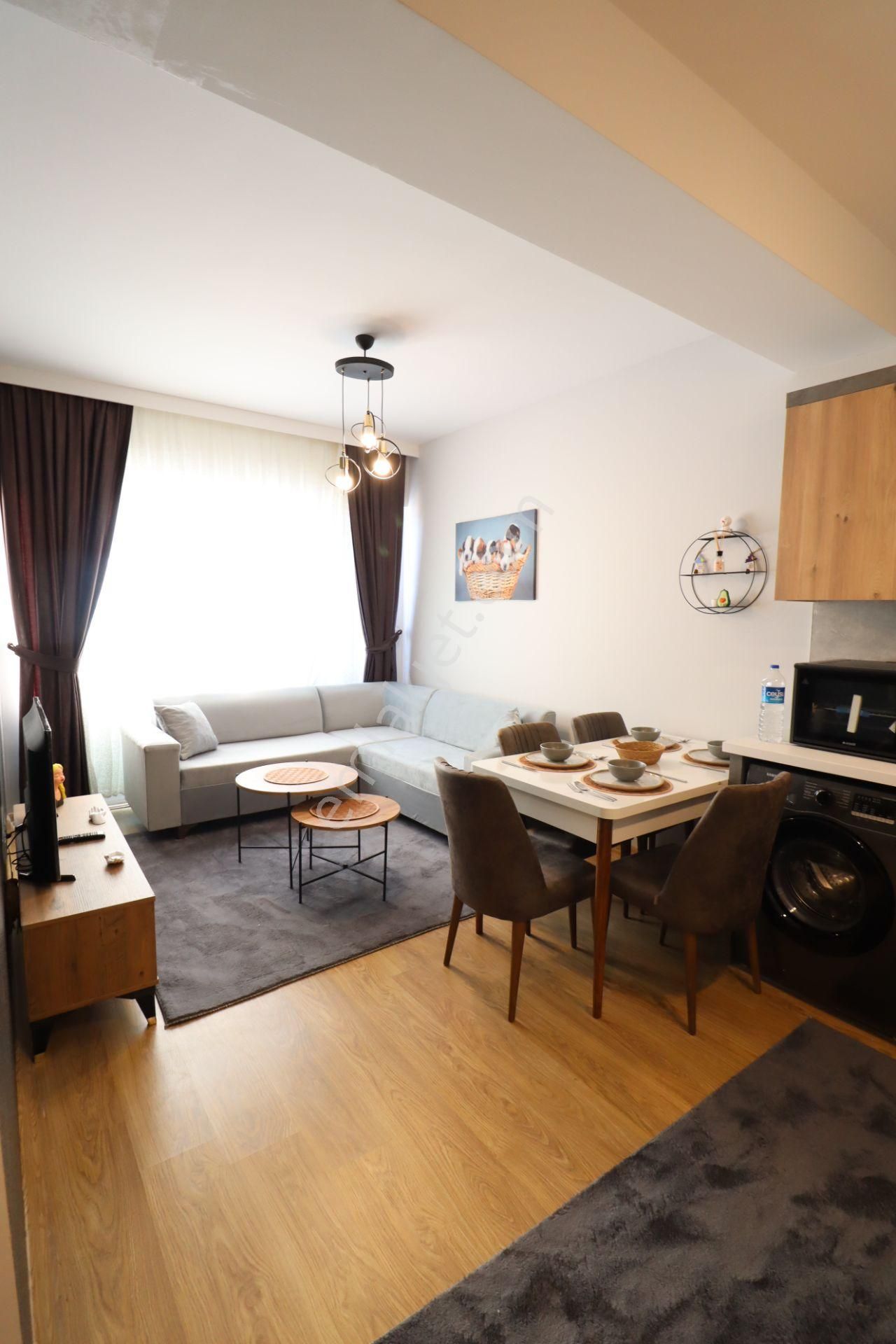 Türk Emlak Ofisi'nden Havuzlu Sitede Eşyalı 1+1 Kiralık Daire - Görsel 22