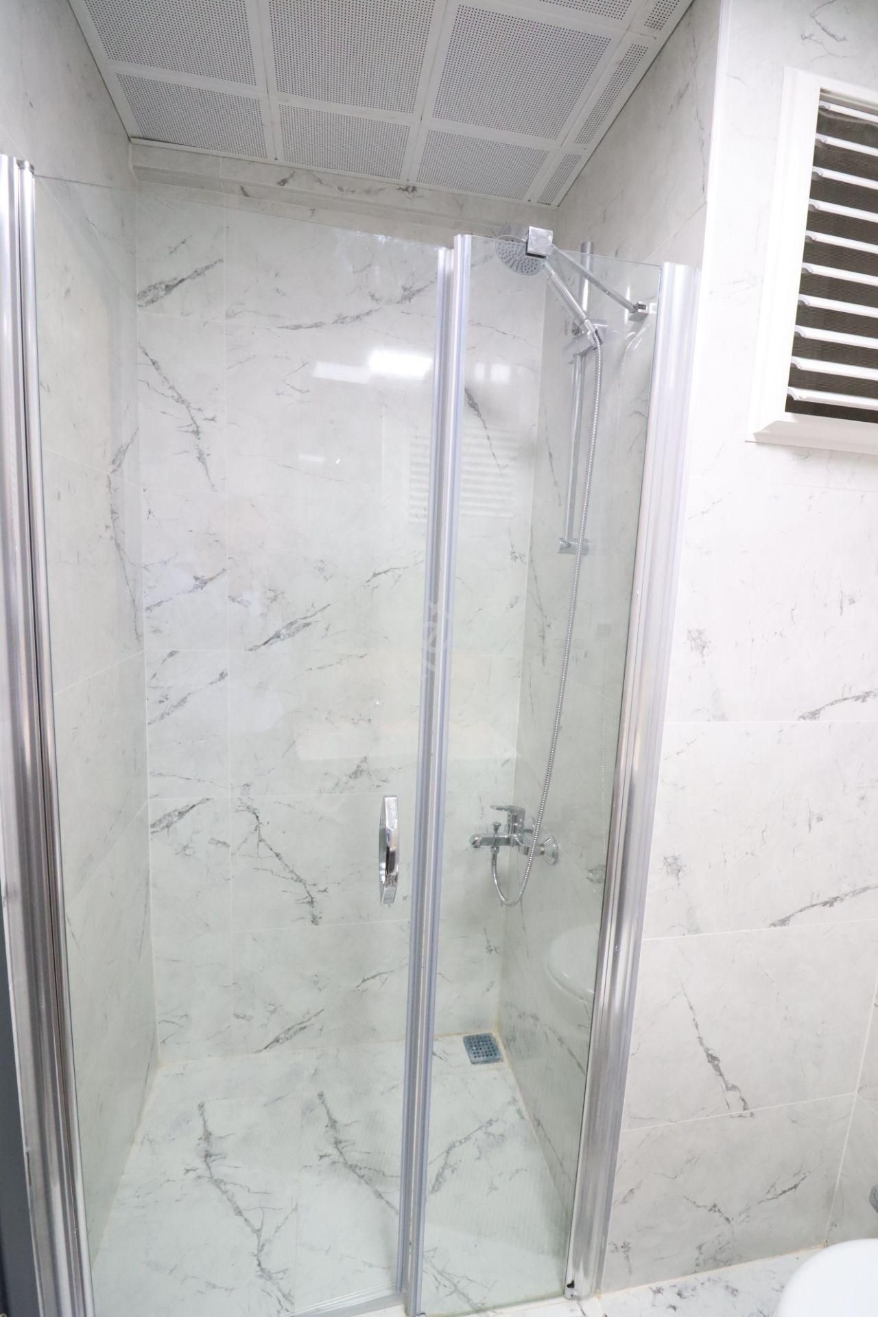 Türk Emlak Ofisi'nden Havuzlu Sitede Eşyalı 1+1 Kiralık Daire - Görsel 15