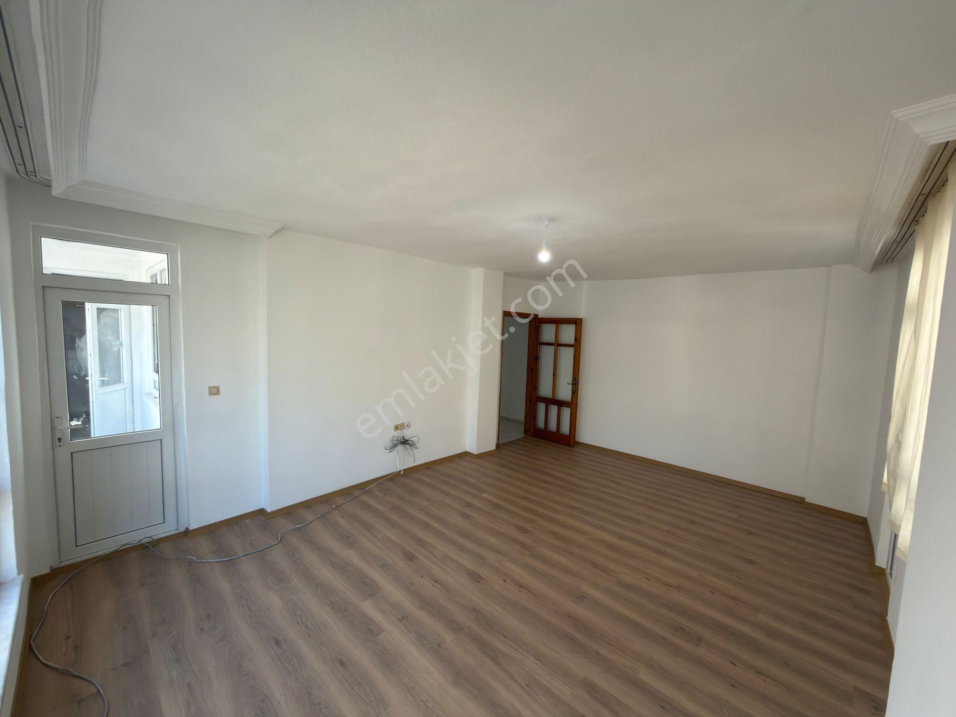 Emlakparktan Saray Mahallesi Merkezi Konum Kiralık 2+1 Daire - Görsel 16
