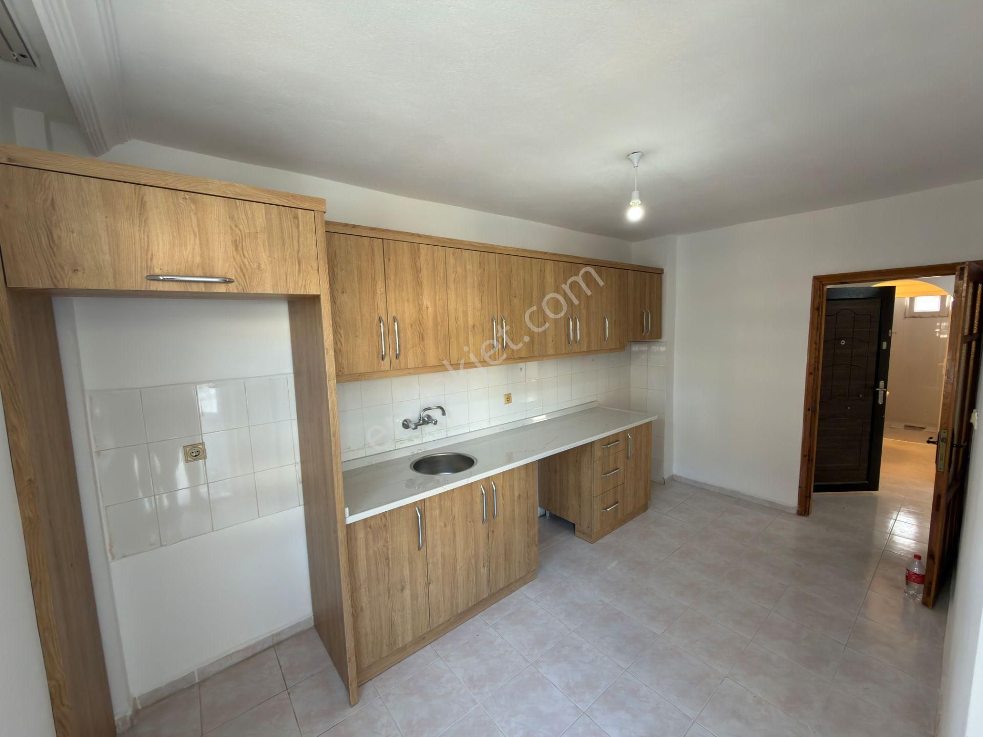 Emlakparktan Saray Mahallesi Merkezi Konum Kiralık 2+1 Daire - Görsel 11