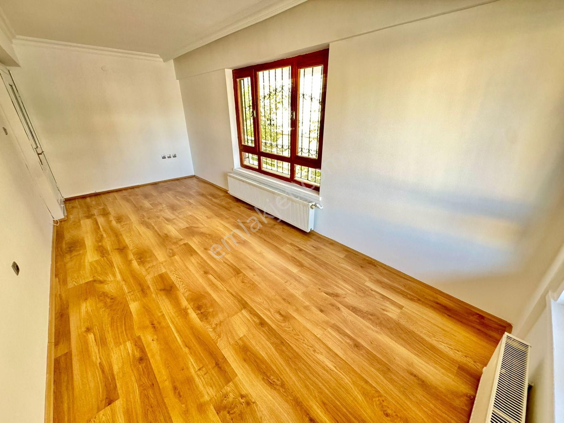 Karapürçek'te Ön Cephe Kilerli Çift Banyolu 3+1 Satılık Yüksek Giriş - Görsel 8