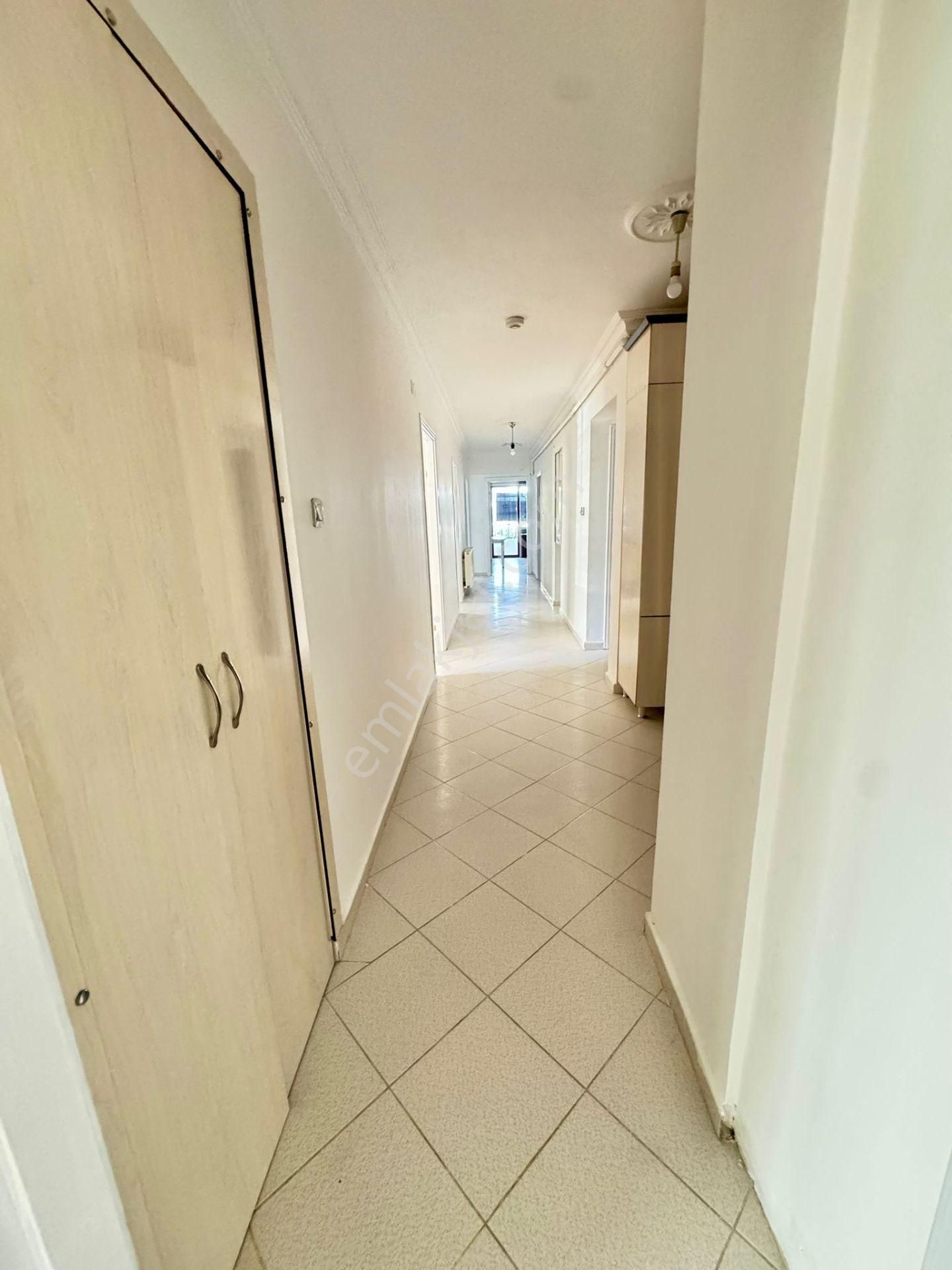 Karapürçek'te Ön Cephe Kilerli Çift Banyolu 3+1 Satılık Yüksek Giriş - Görsel 20