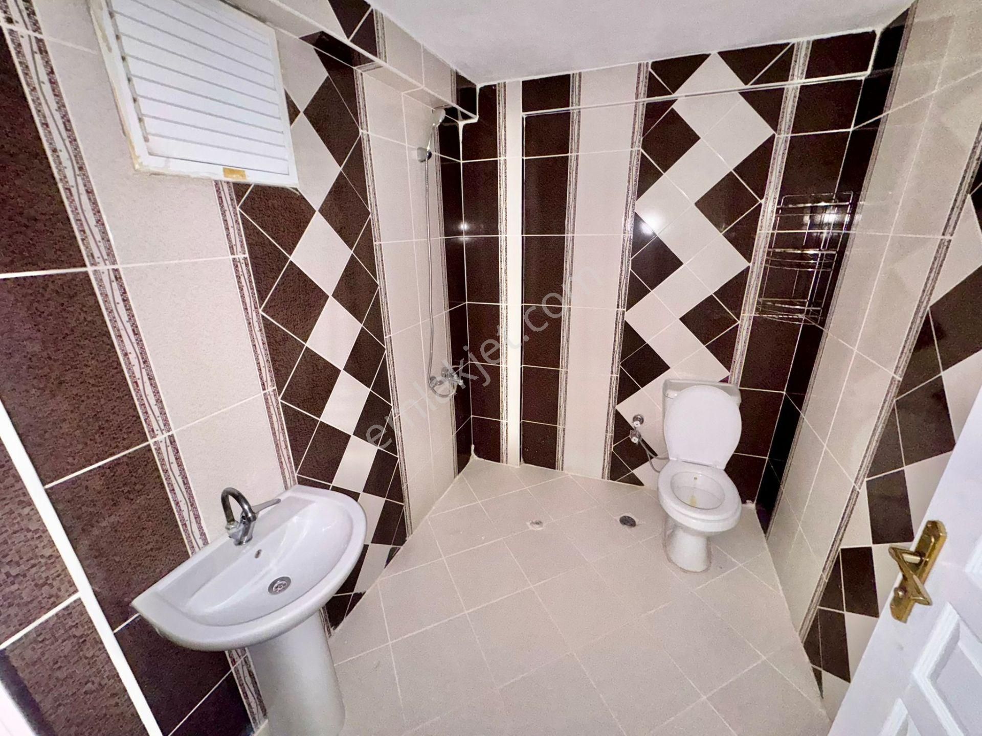 Karapürçek'te Ön Cephe Kilerli Çift Banyolu 3+1 Satılık Yüksek Giriş - Görsel 31