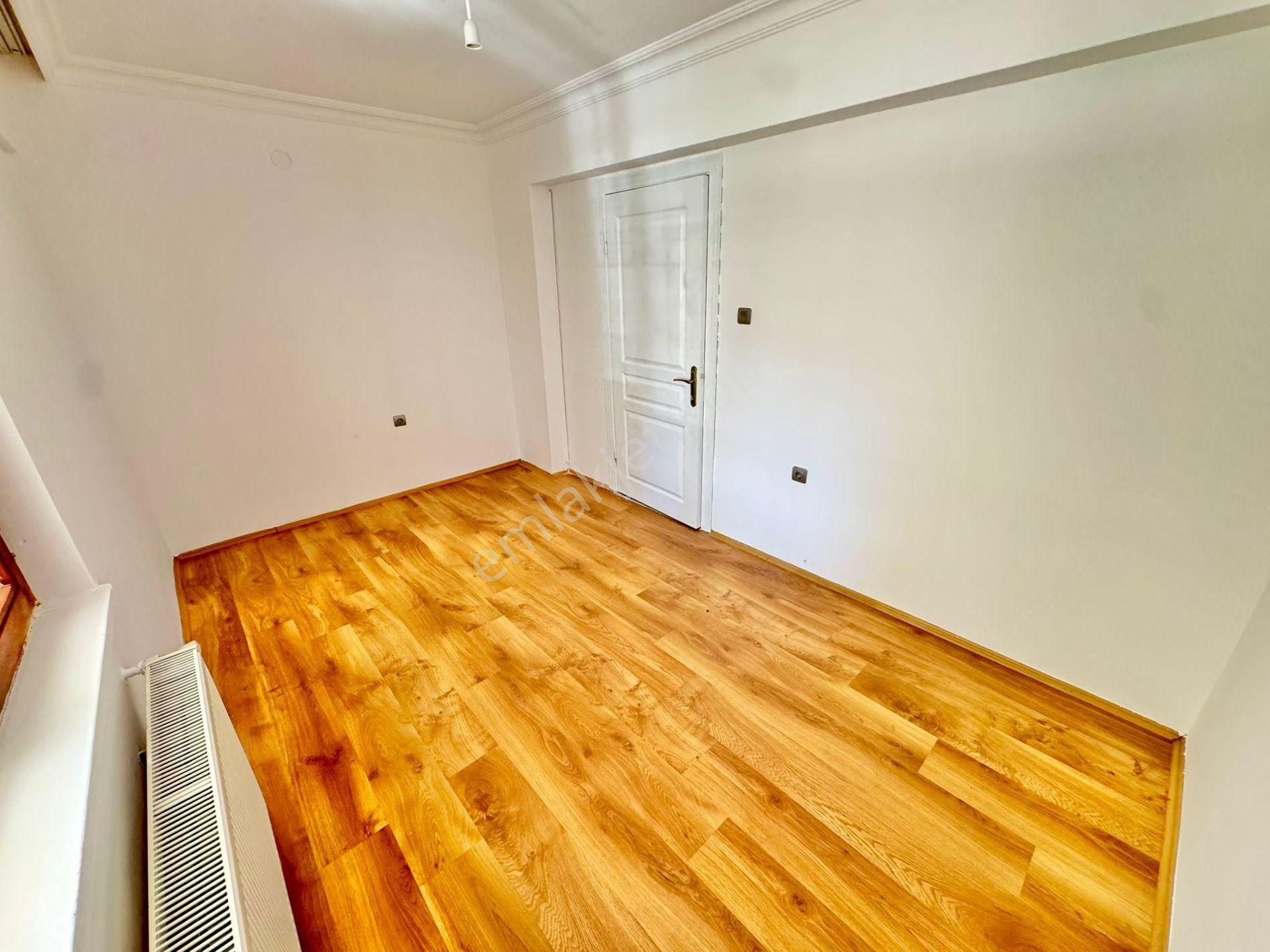 Karapürçek'te Ön Cephe Kilerli Çift Banyolu 3+1 Satılık Yüksek Giriş - Görsel 18