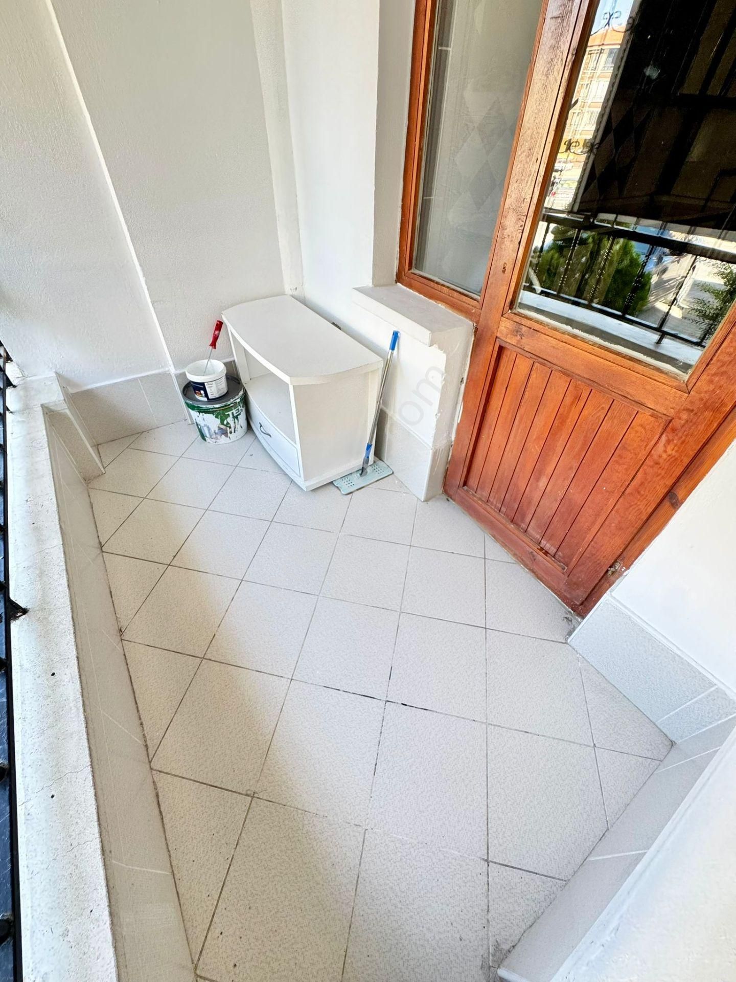 Karapürçek'te Ön Cephe Kilerli Çift Banyolu 3+1 Satılık Yüksek Giriş - Görsel 34