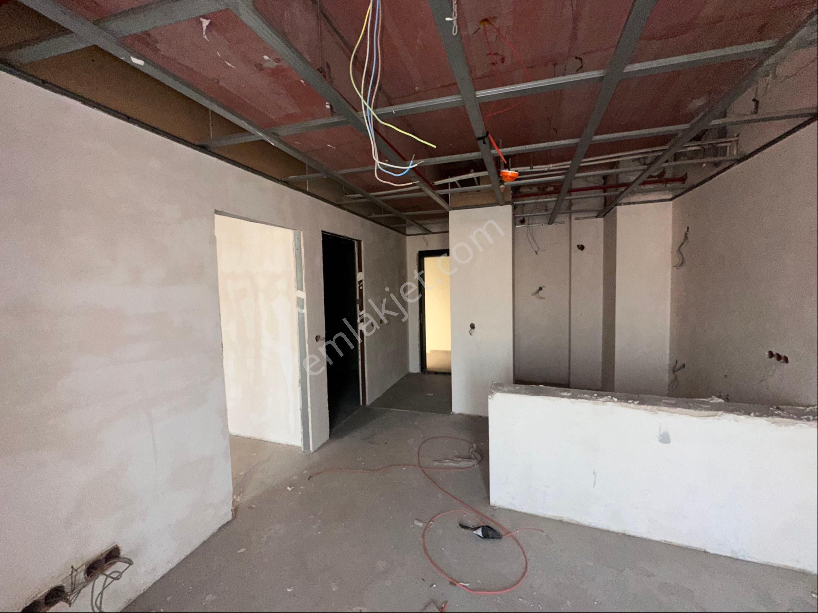 Bornova Poınt Resıdence Satılık 1+1 Daire - Görsel 18