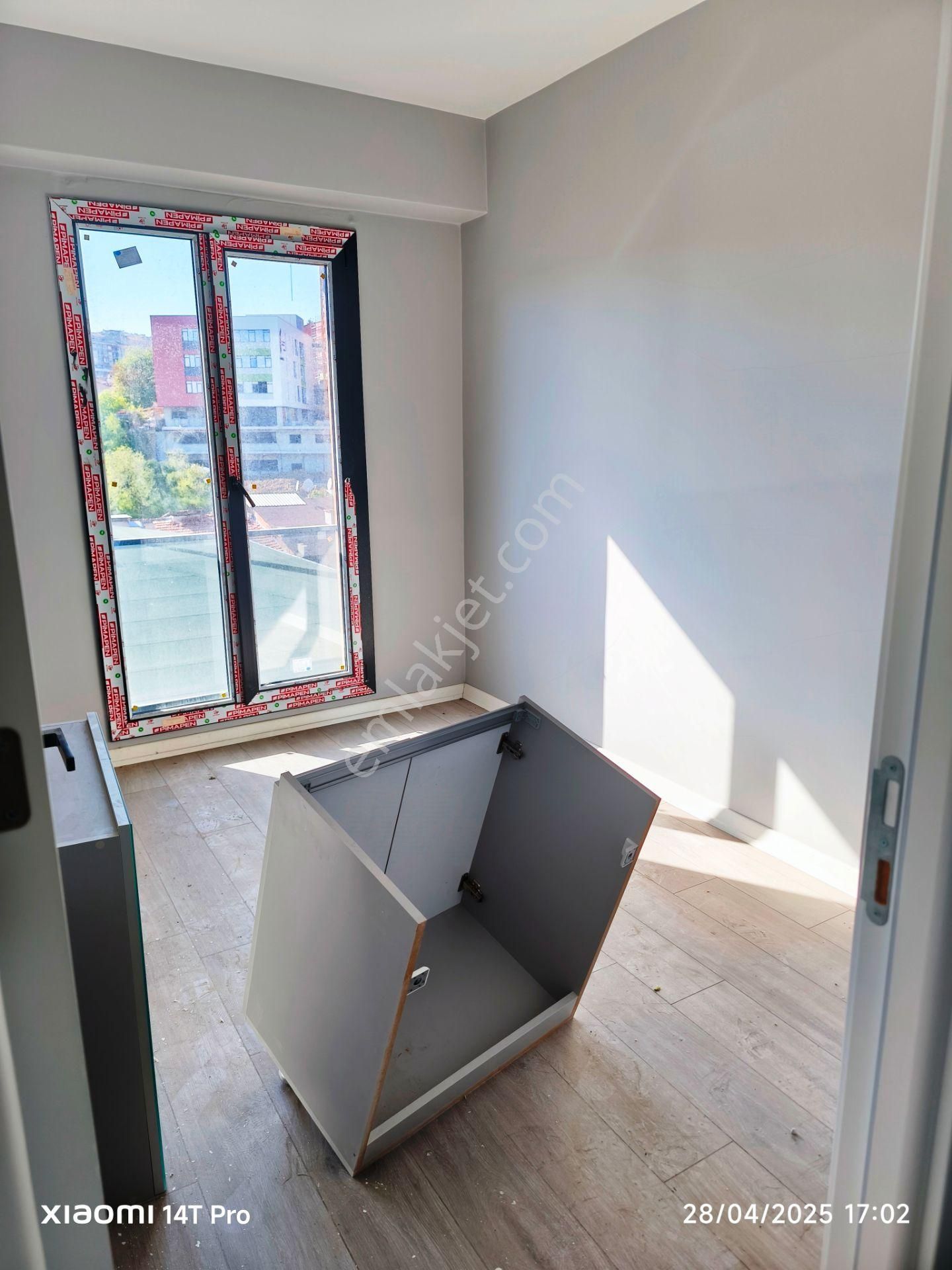 Eyüp Merkez Mh.piyerloti Altı 4+2 , Lüks, Asansörlü, Kapalı Otoparklı, Sıfır, Dublex Daire - Görsel 15