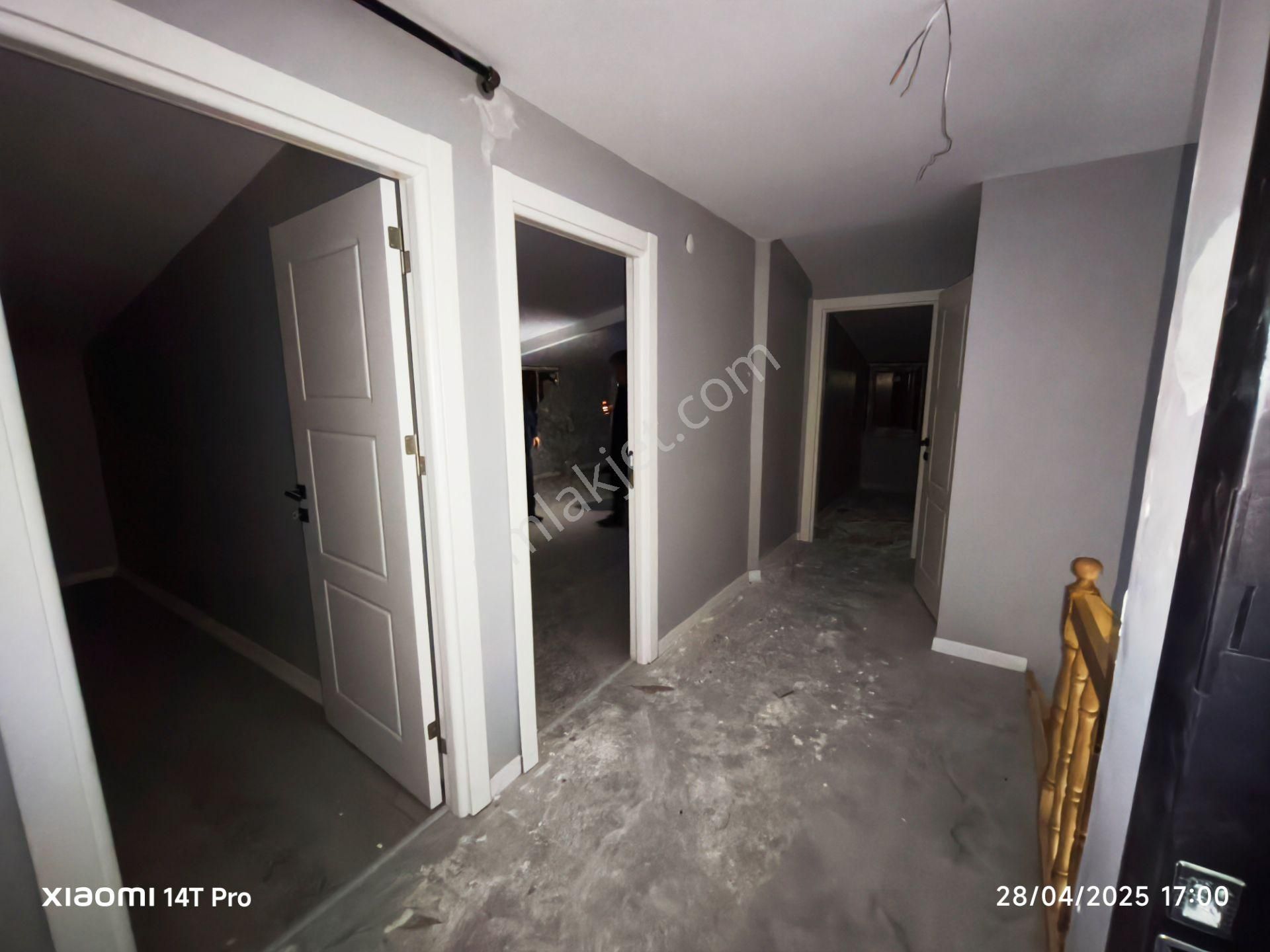 Eyüp Merkez Mh.piyerloti Altı 4+2 , Lüks, Asansörlü, Kapalı Otoparklı, Sıfır, Dublex Daire - Görsel 25