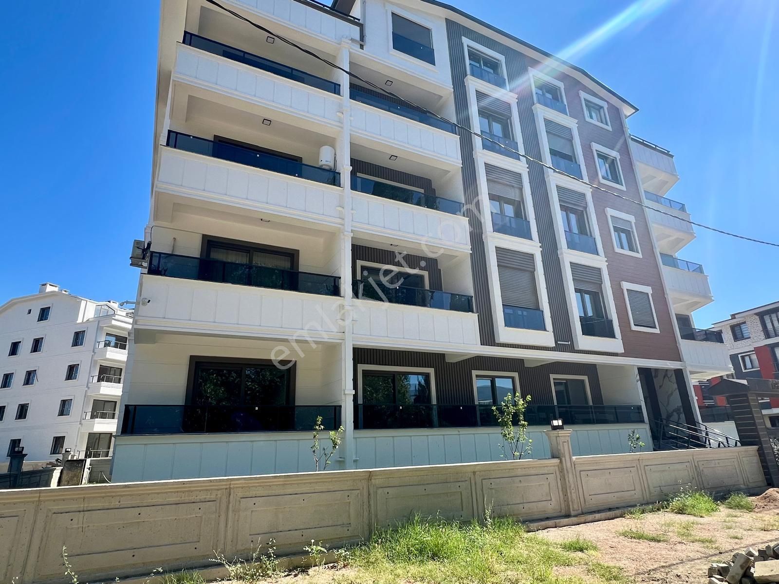 Akçay Aras Emlaktan İkizçayda Ara Kat 2+1 Lüks Daire - Görsel 26