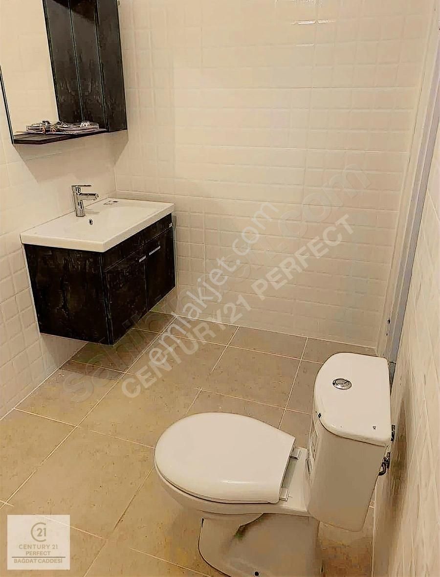 Altıntepe Klavuzçayırı Cad Üzeri Satılık 2+2 Giriş Kat - Görsel 17