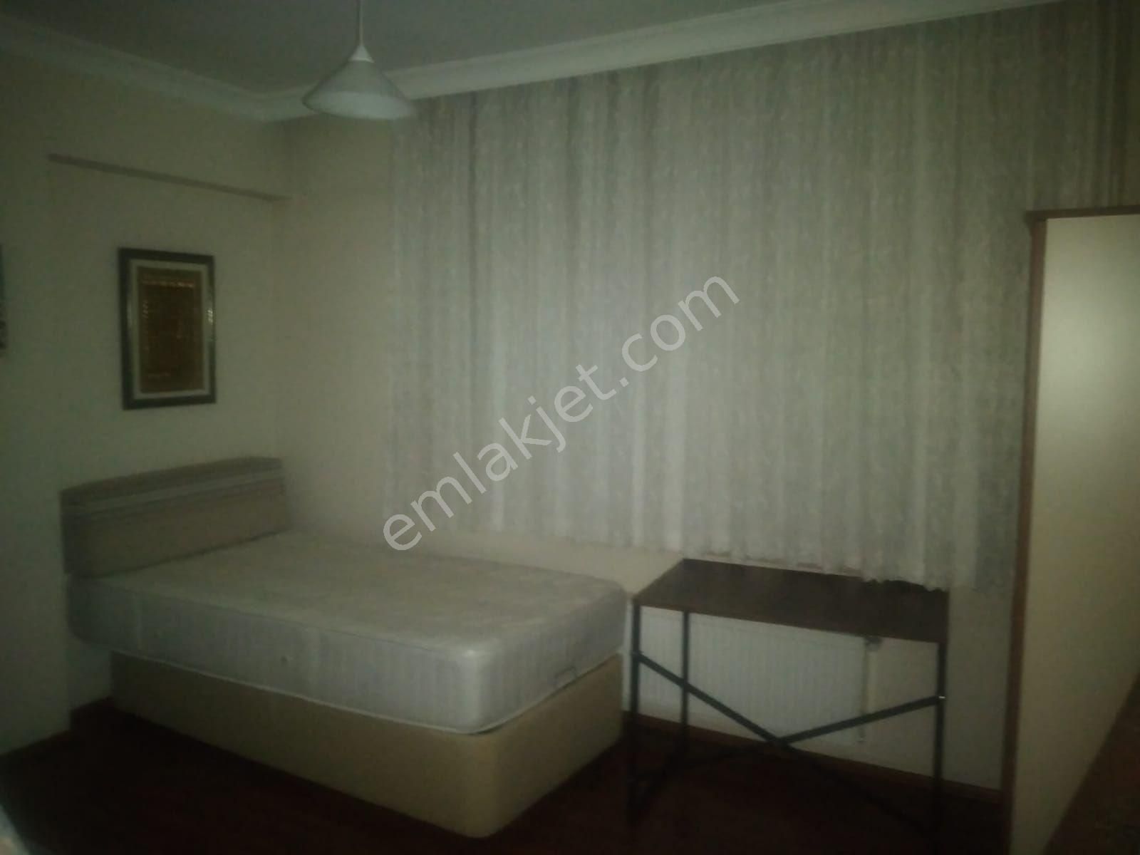 Çankaya Aşıkpaşa Mahallesi Açın Caddesi 3+1, 1. Kat 145m2, 2 Banyo, 3 Balkon, Kombi, Manzaralı Daire - Görsel 17