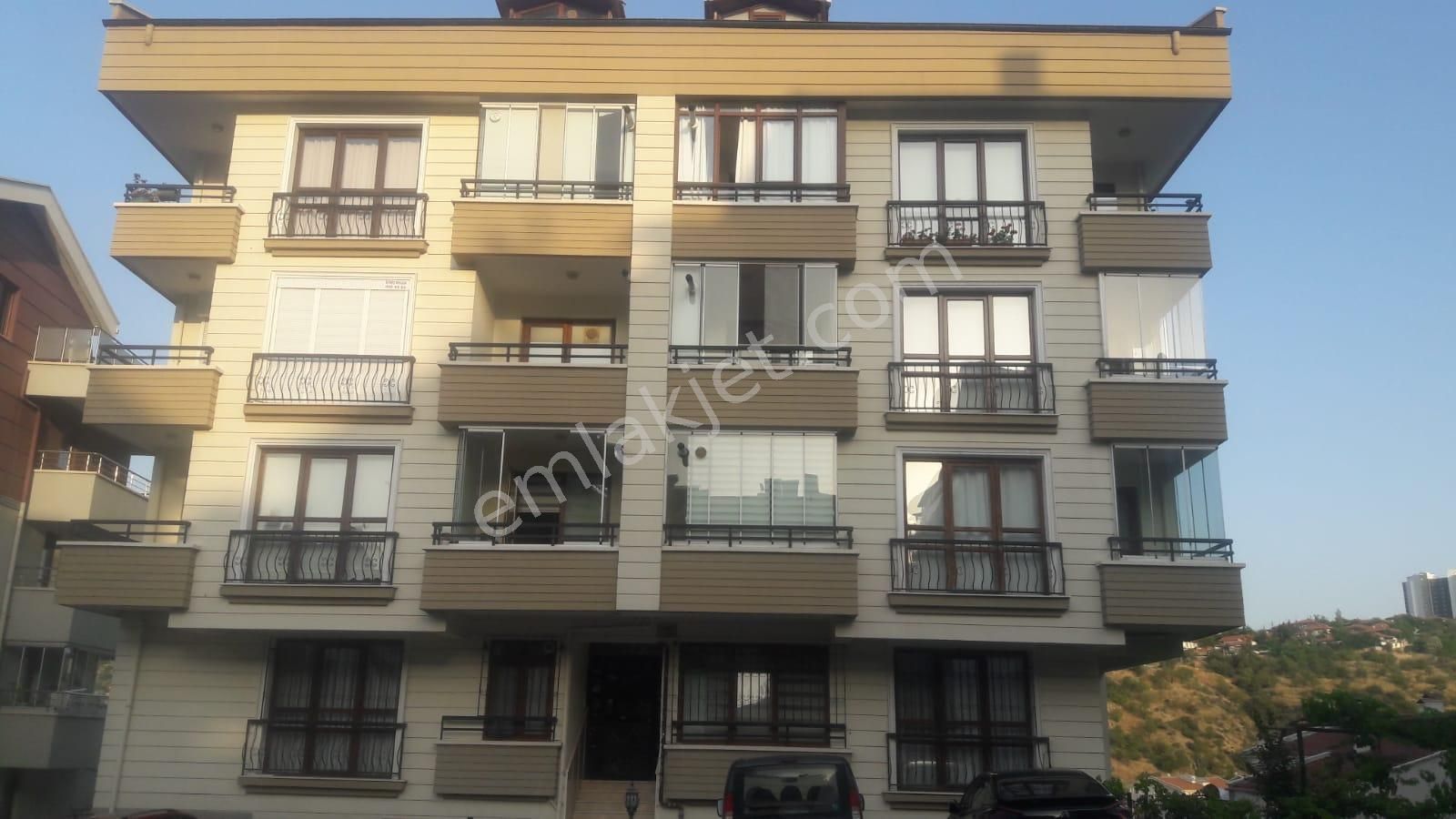 Çankaya Aşıkpaşa Mahallesi Açın Caddesi 3+1, 1. Kat 145m2, 2 Banyo, 3 Balkon, Kombi, Manzaralı Daire - Görsel 31