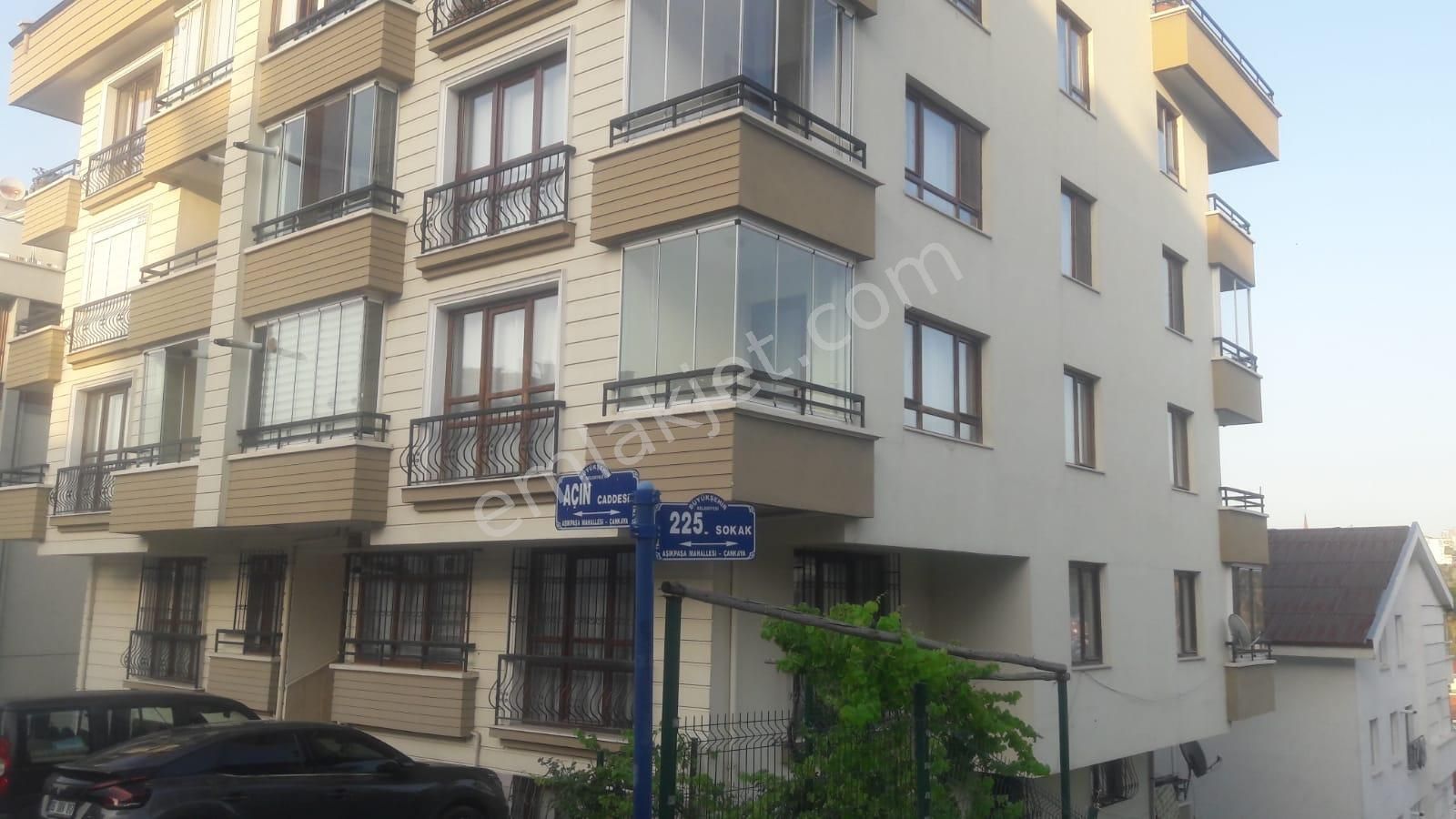 Çankaya Aşıkpaşa Mahallesi Açın Caddesi 3+1, 1. Kat 145m2, 2 Banyo, 3 Balkon, Kombi, Manzaralı Daire