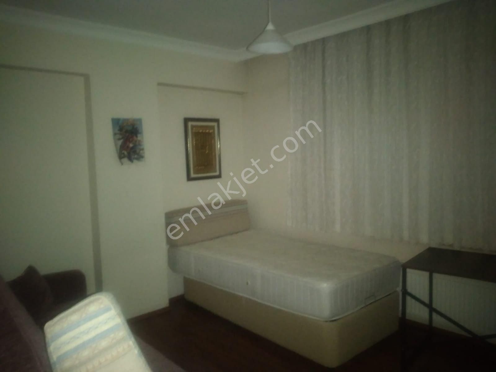 Çankaya Aşıkpaşa Mahallesi Açın Caddesi 3+1, 1. Kat 145m2, 2 Banyo, 3 Balkon, Kombi, Manzaralı Daire - Görsel 22