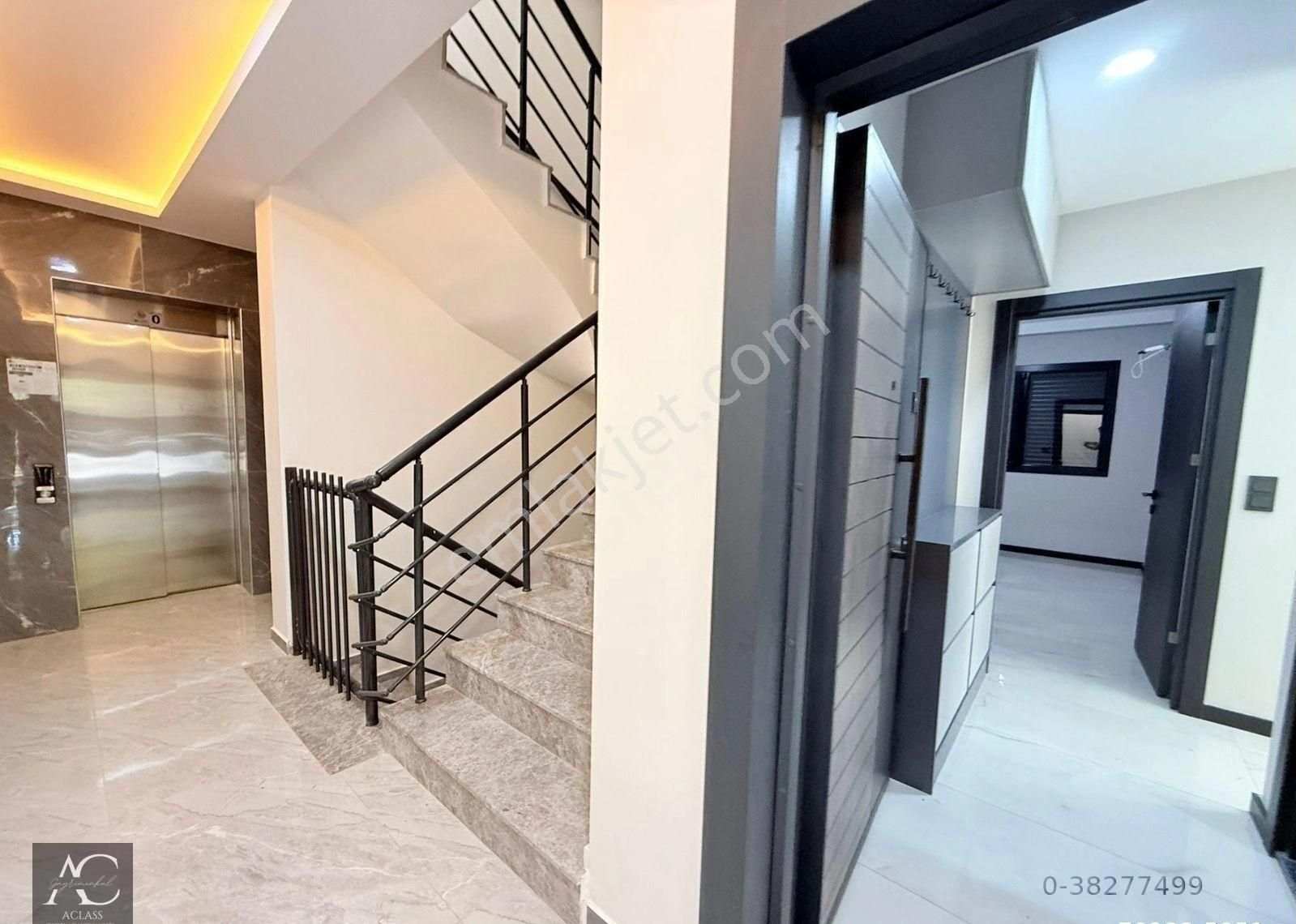 Kuşadasında Merkezı Konumlu-güvenlık-havuz-otopark-yerden Isıtma-lüx-özel Bahçeli-1+1-akıllı Ev - Görsel 35