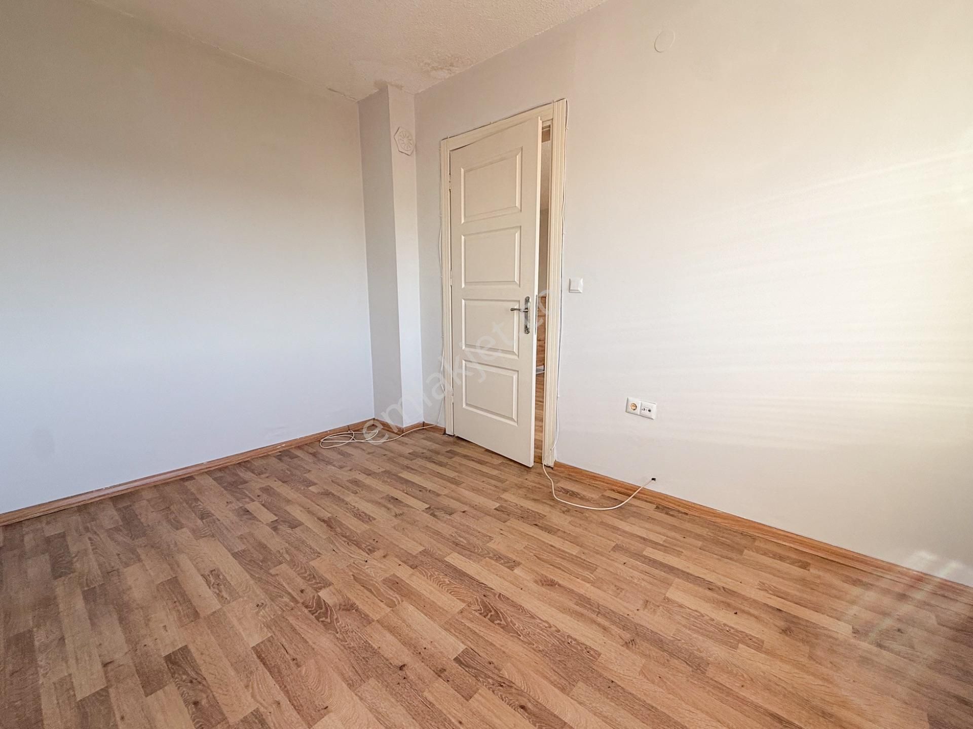 Karadeniz Mahallesinde Toki Konutlarında İskanlı Satılık 2+1 Daire - Görsel 23