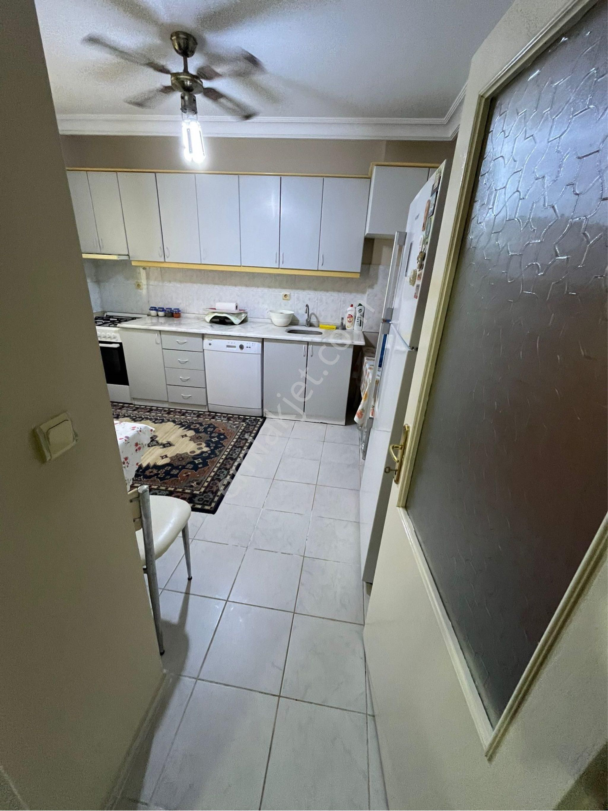 Güçkü Kardeşler Altınoluk Merkezde Muhteşem Rasarım 4+1 Villa - Görsel 19