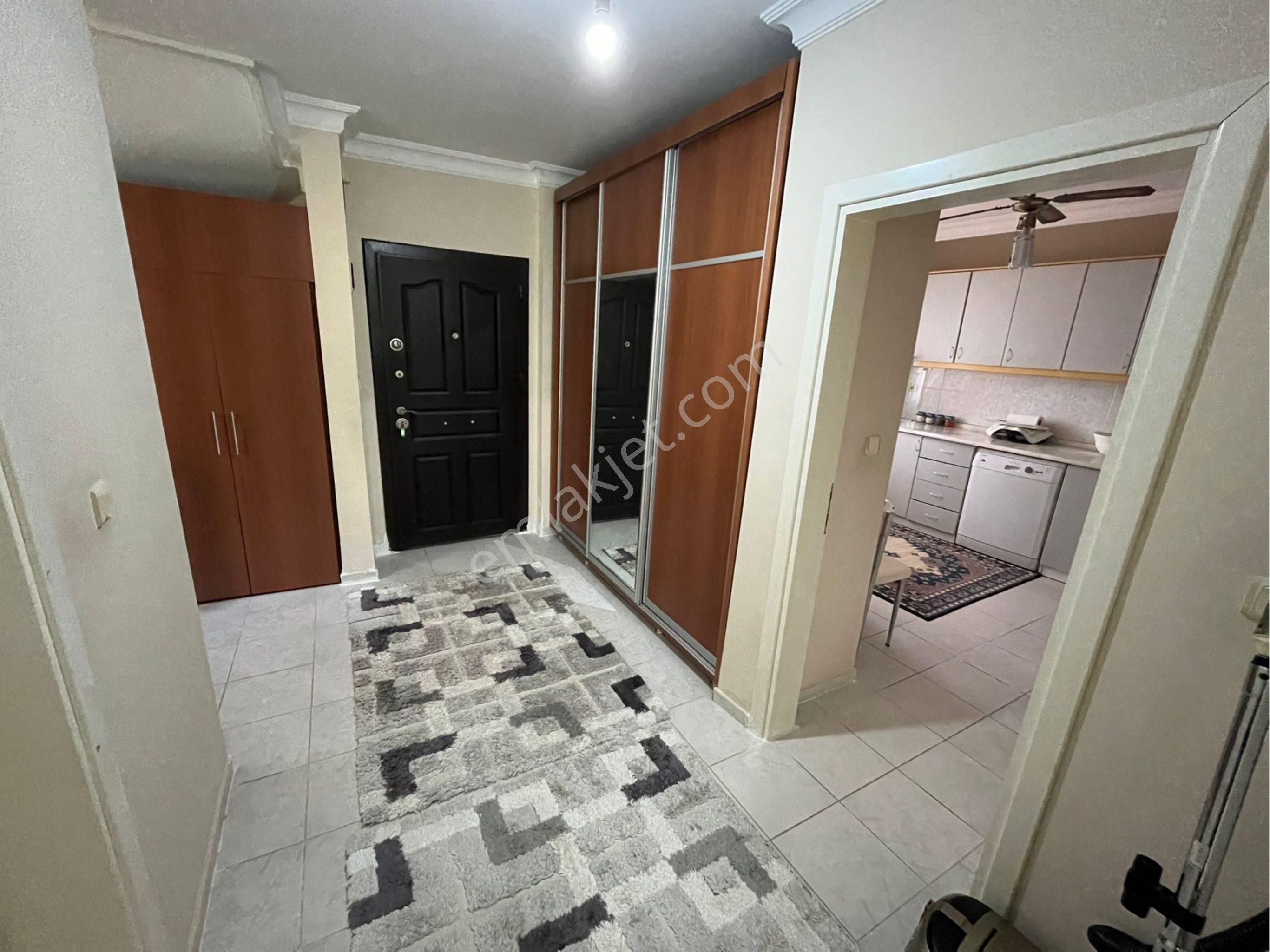 Güçkü Kardeşler Altınoluk Merkezde Muhteşem Rasarım 4+1 Villa - Görsel 18