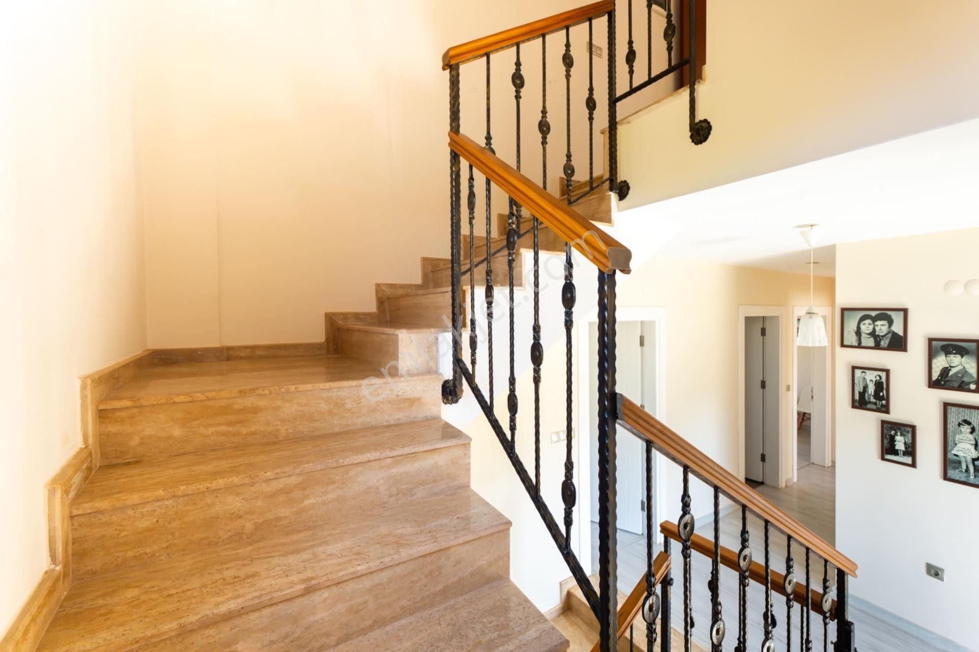 Döşemealtı Yeşilbayırda 5+1 Müstakil Trıplex Villa - Görsel 10