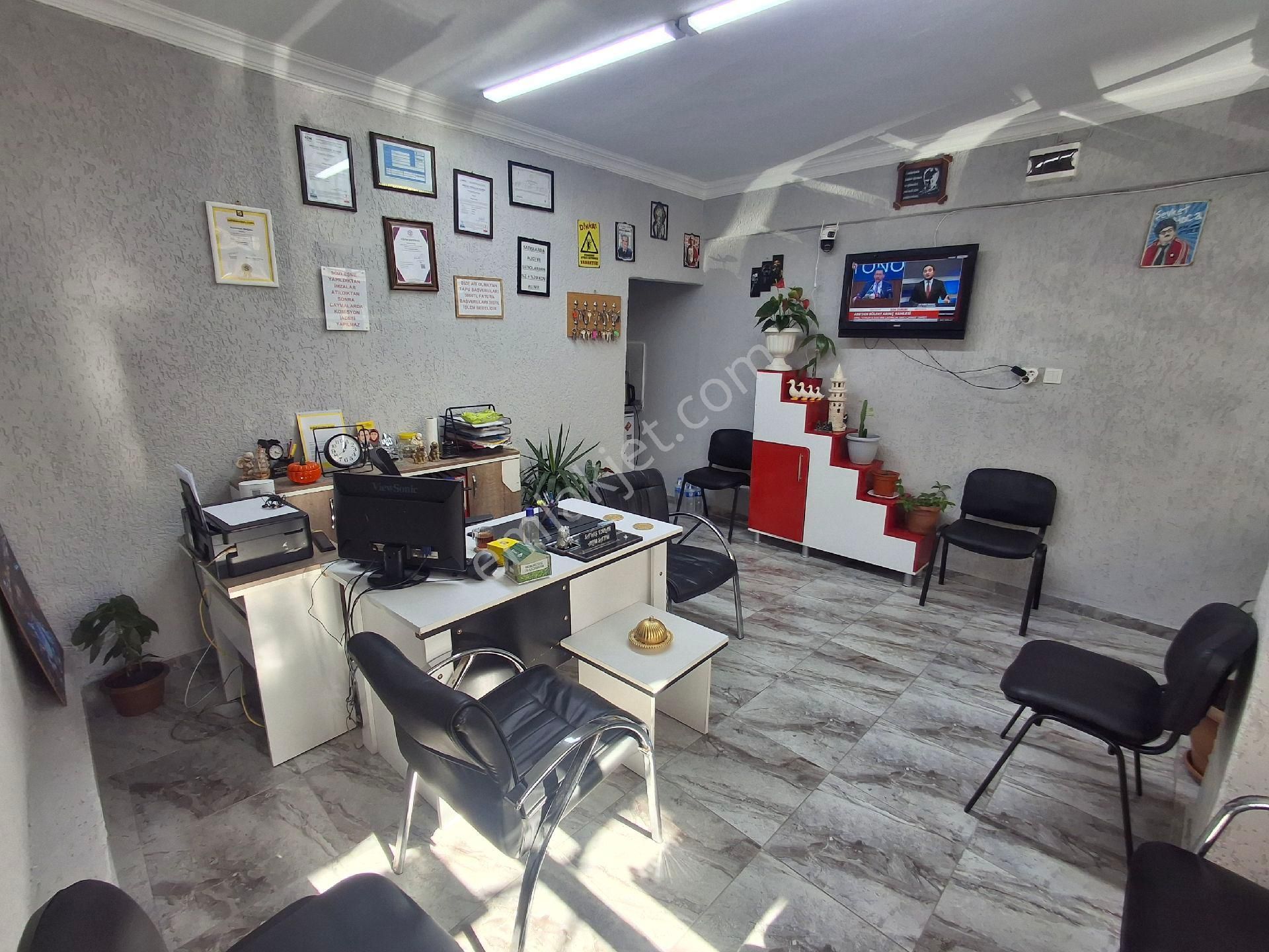 Savaş Emlak'tan Satılık Dükkan - Görsel 16