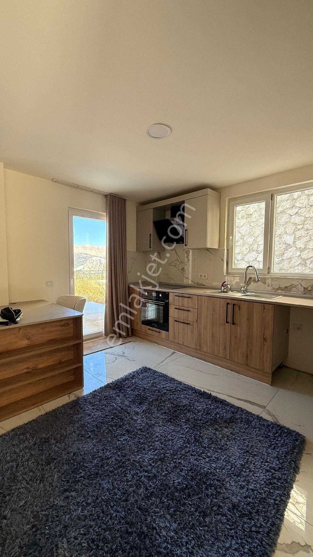 Feslikanda Doğa İle İç İçe Lüks Villa 3+1 Sıfır Dublex Eşyalı - Görsel 30