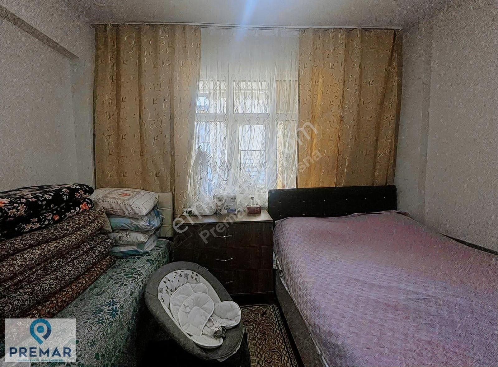 Çobançeşme Mithatpaşa Caddesine 2. Bina Satılık 2+1 Daire - Görsel 15