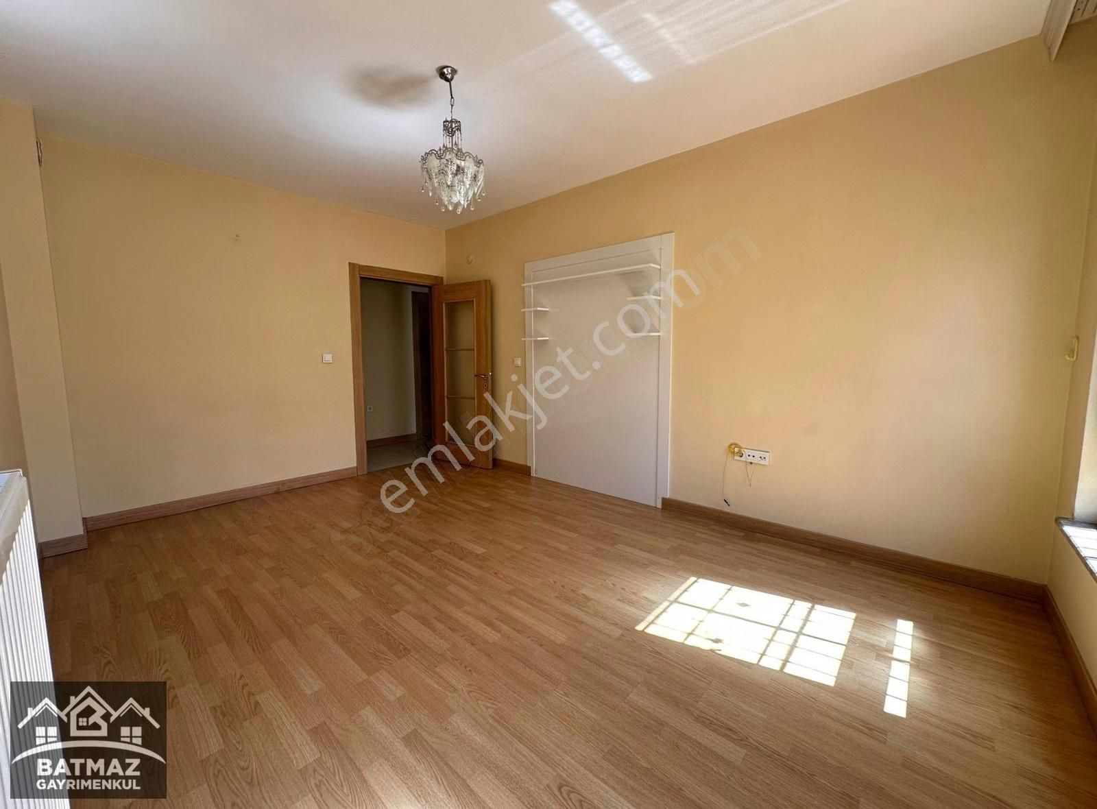 Batmaz'dan Beykent 3.etap'da 2+1 Taksitli Bakımlı Satılık Daire - Görsel 9