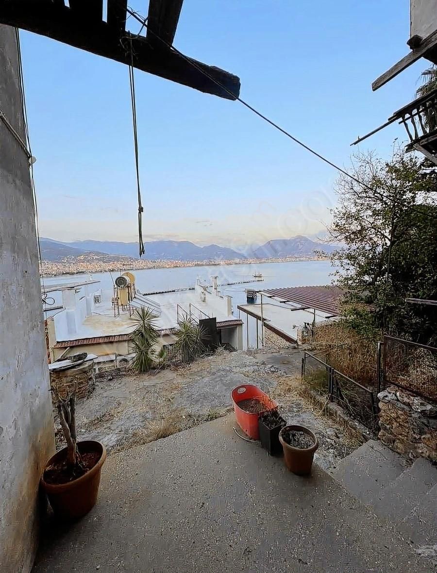Tophane Satılık Arsa Ve Ev - Görsel 3
