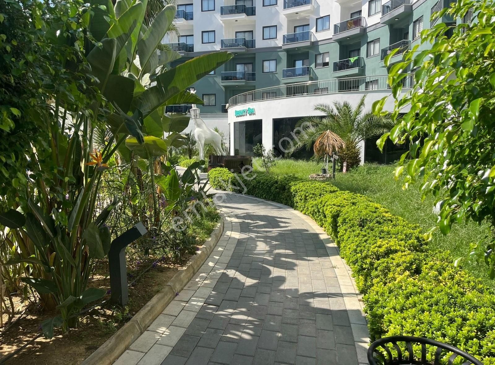 Lüx Sitede Lüx Eşyalı Aktiviteli Satılık Daire Alanya Mahmutlrda - Görsel 6