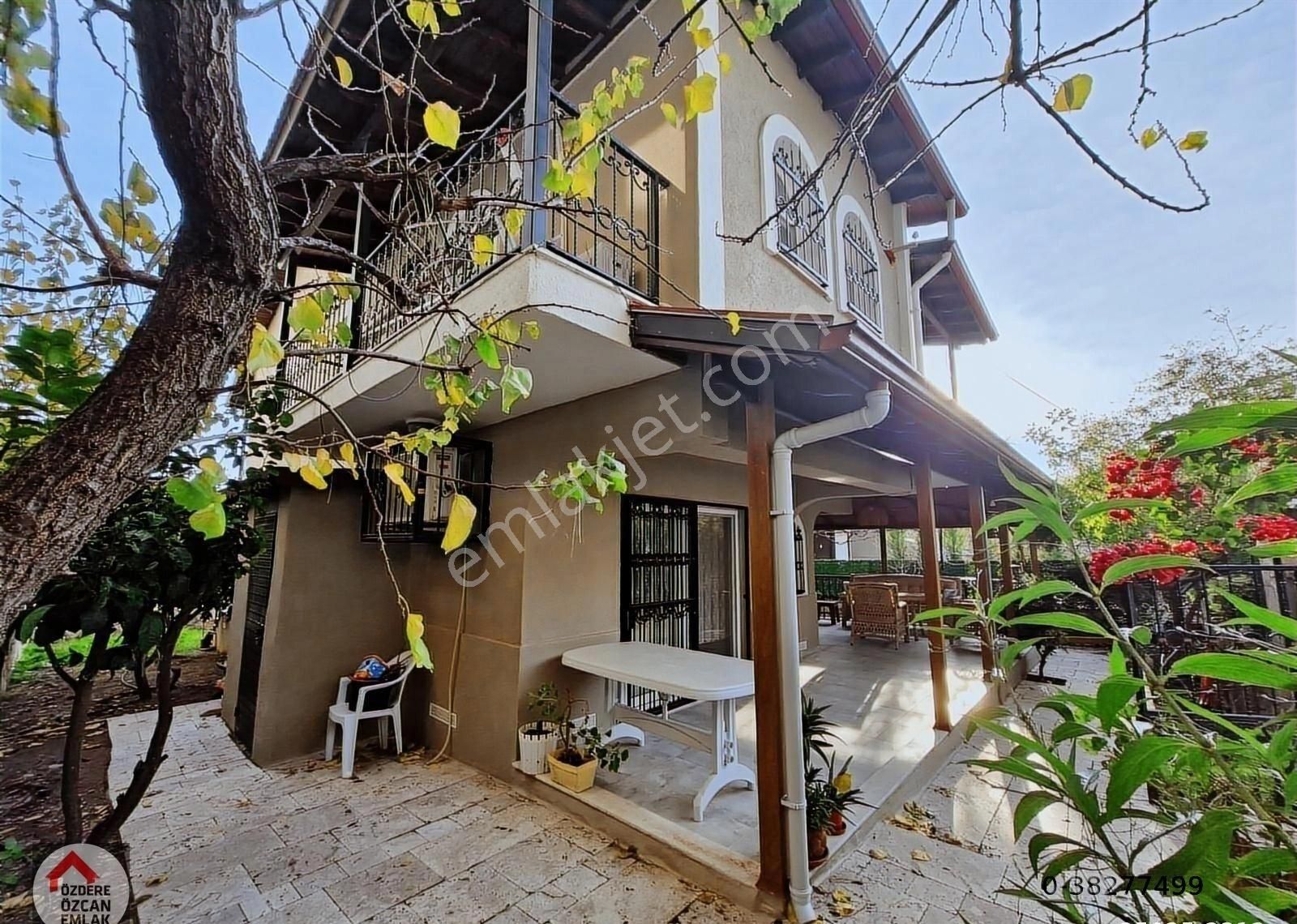 Gümüldür Özdere Çukuraltı 14evler De Satılık Yazlık Müstakil Ev