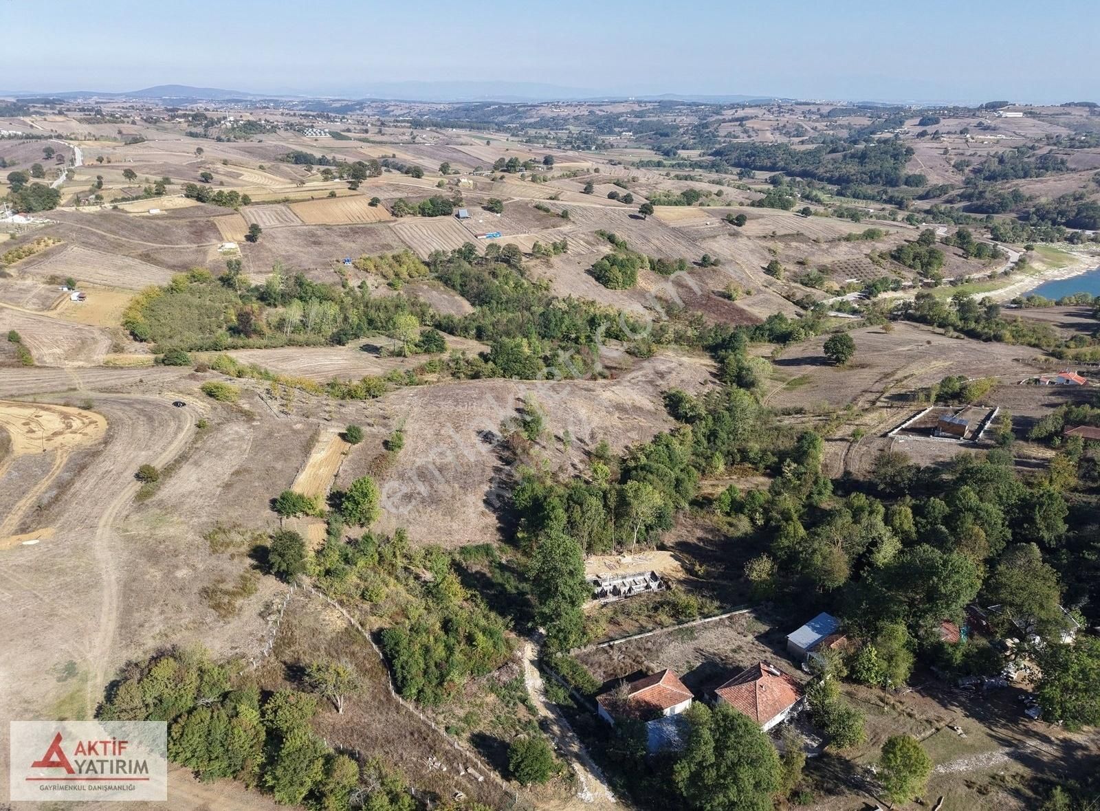 Kandıra'da Çapı Düzgün 1.058 M2 Göl Manzaralı Yatırımlık Tarla - Görsel 4
