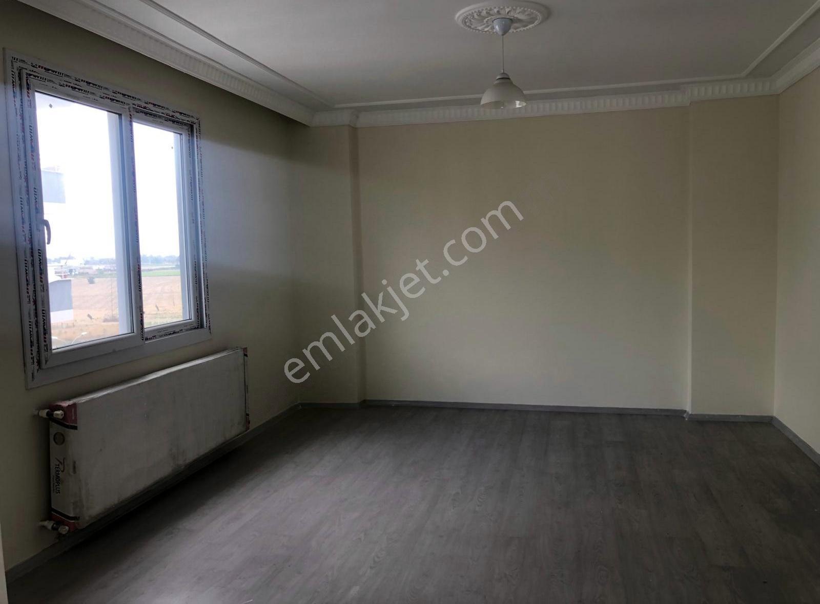 Gök Emlaktan 115 M2 Ara Kat Daire