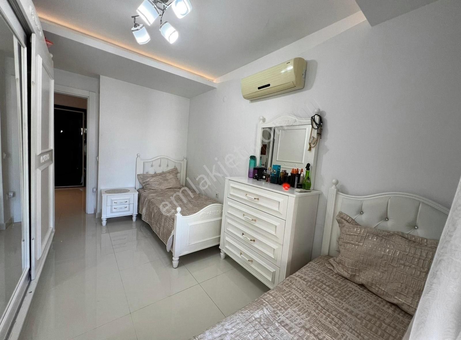 Saray Mah. Ultra Lüks Site İçerisinde Satılık 3+1 Dublex Daire - Görsel 30