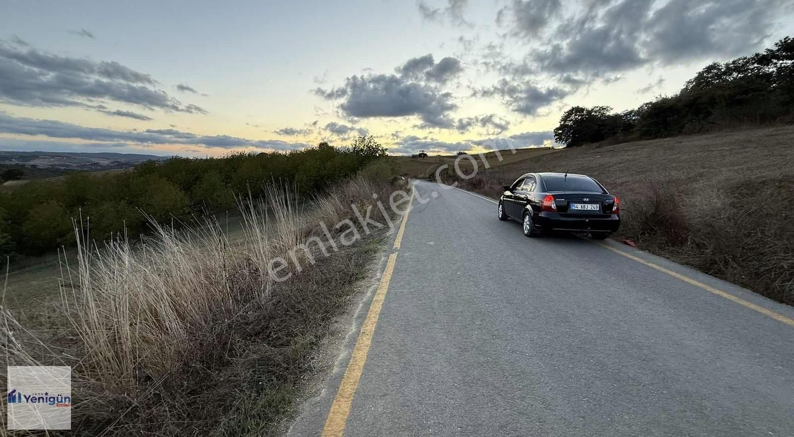 Yenigün Emlak'tan Güzel Konumda Asfalt Üzeri Yatırımlık Tarla - Görsel 4