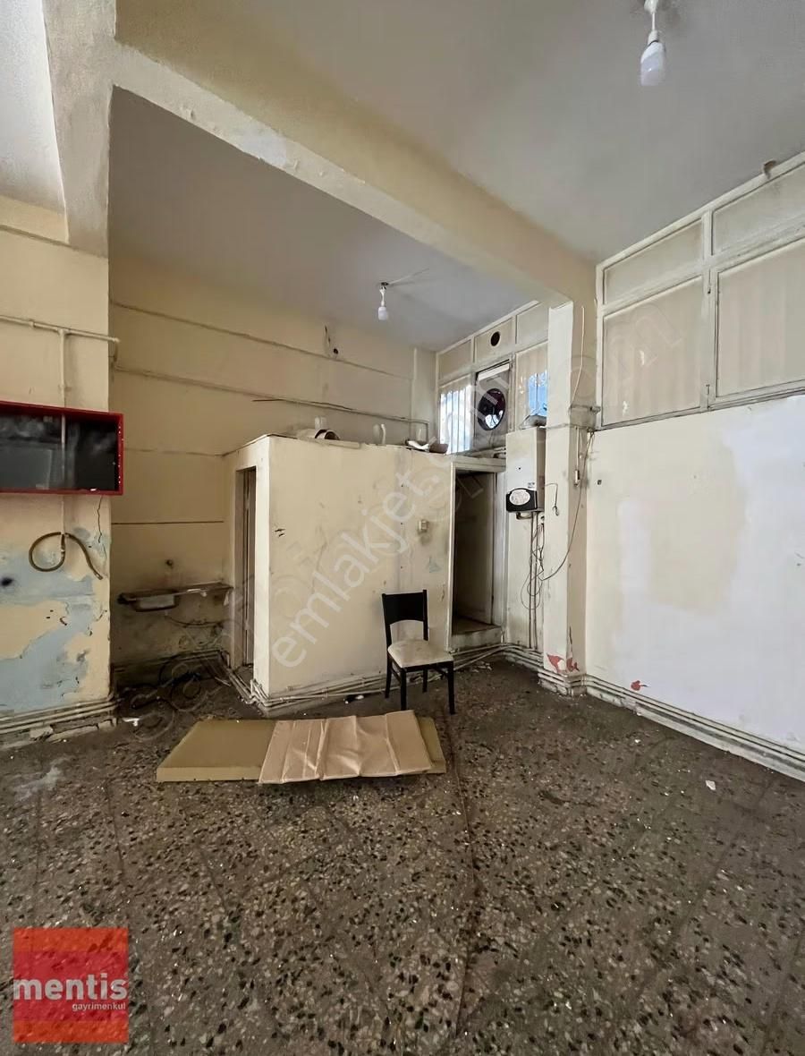 İlkadım Rasathane Mah Gebi Caddesinde Satılık Dükkan - Görsel 11