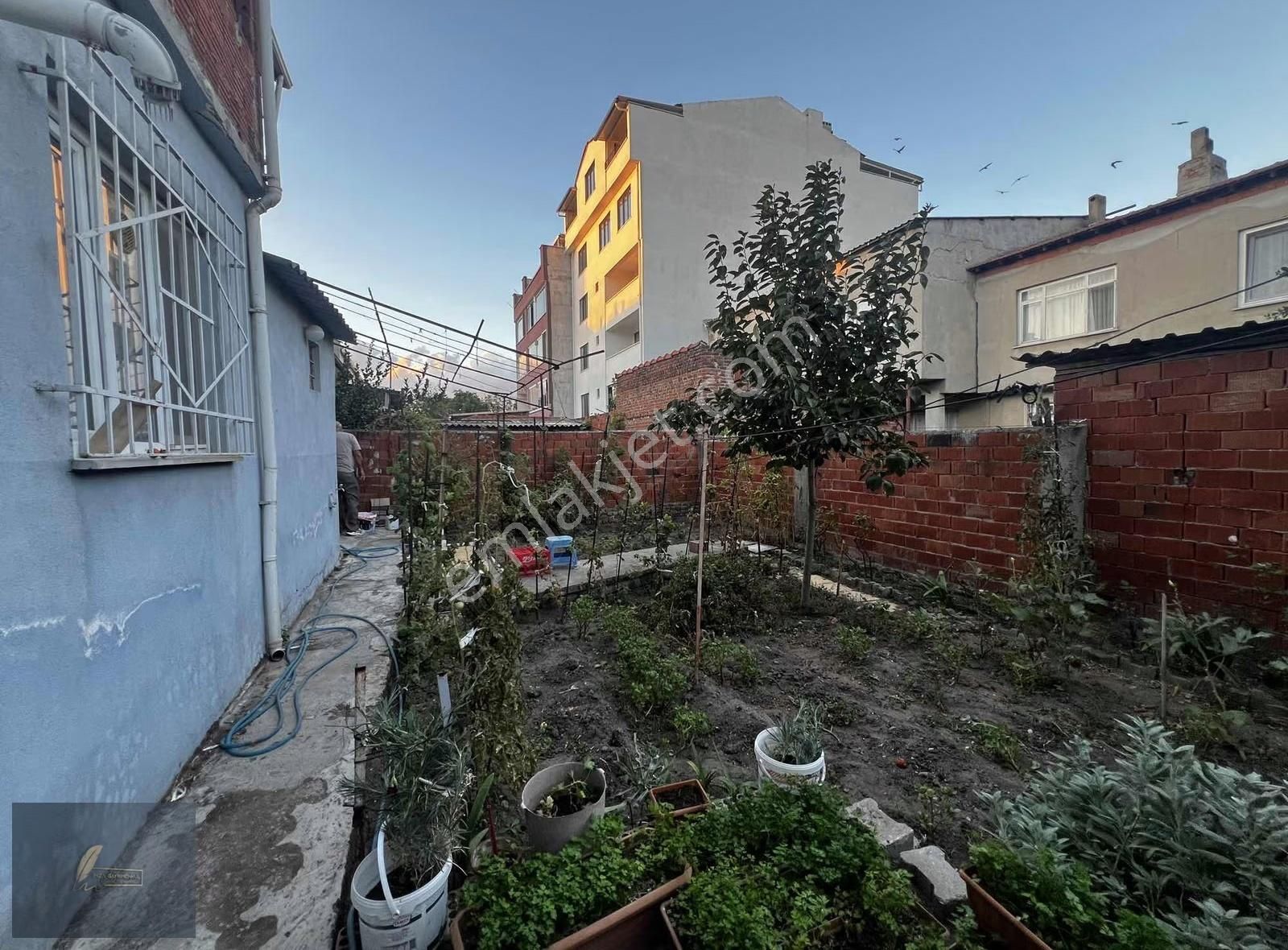 Esentepe Mahallesinde Satılık Müstakil Ev Ve Arsası - Görsel 30