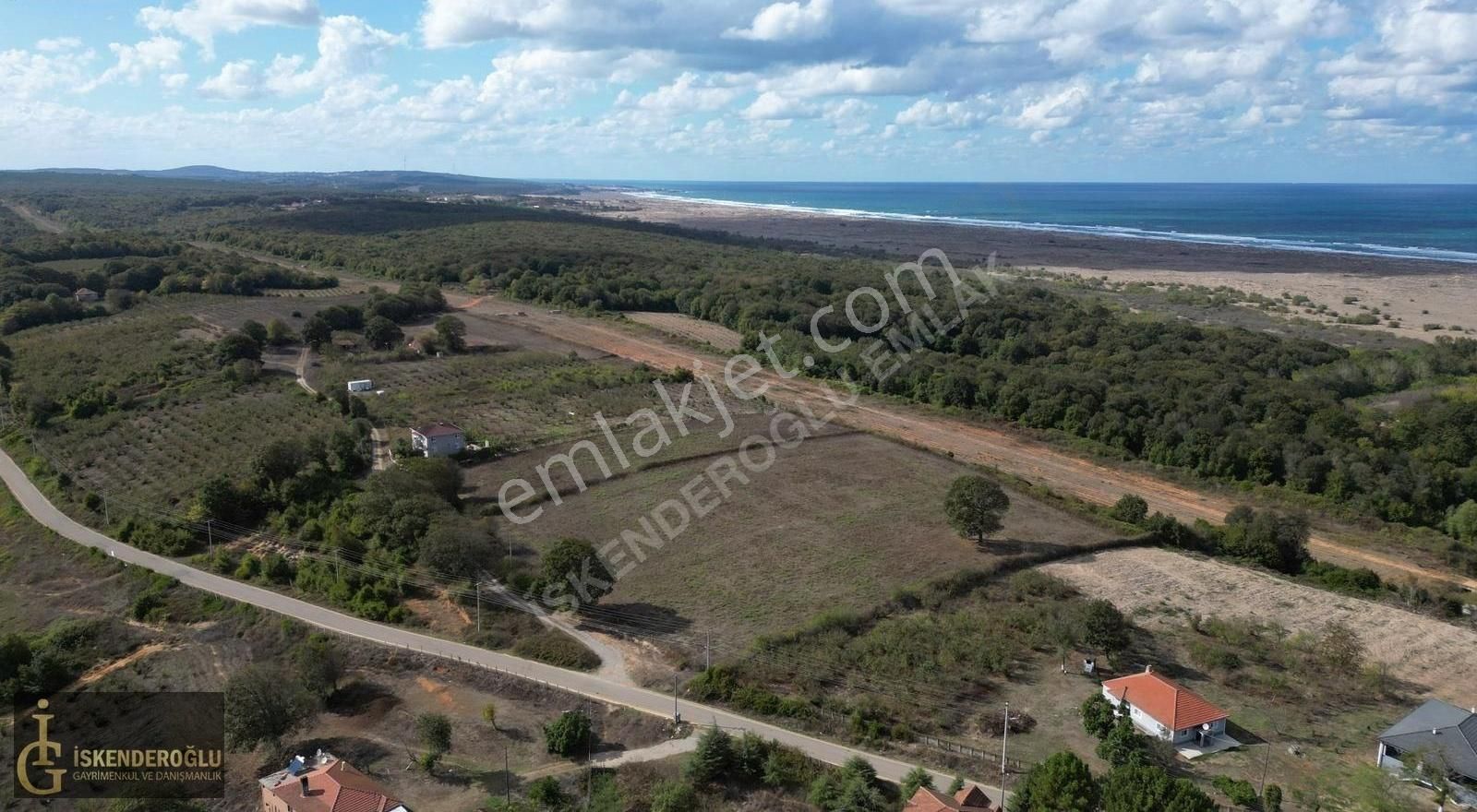 Tokinin Projesine Yakın Deniz Ve Göl Manzaralı Satılık Tarla - Görsel 7