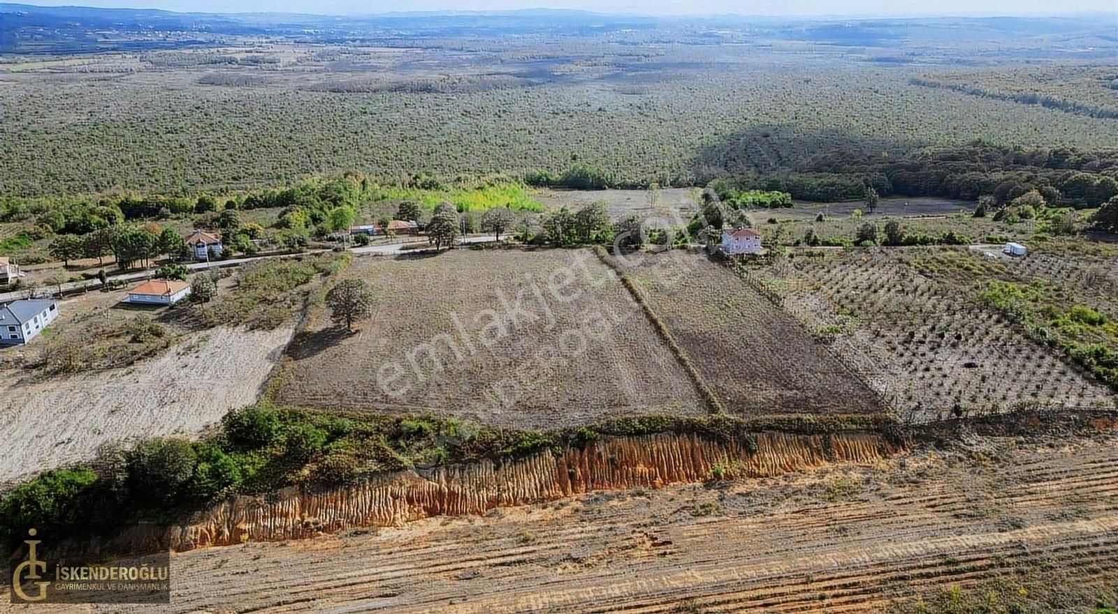 Tokinin Projesine Yakın Deniz Ve Göl Manzaralı Satılık Tarla - Görsel 3