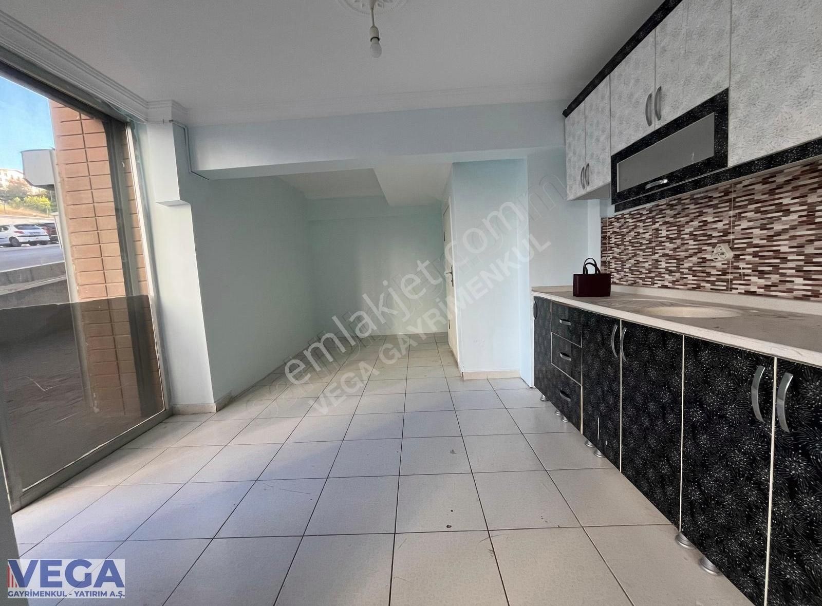 ▄vega▄gayrimenkul▄yatırıma Uygun Depolu Dükkan - Görsel 17