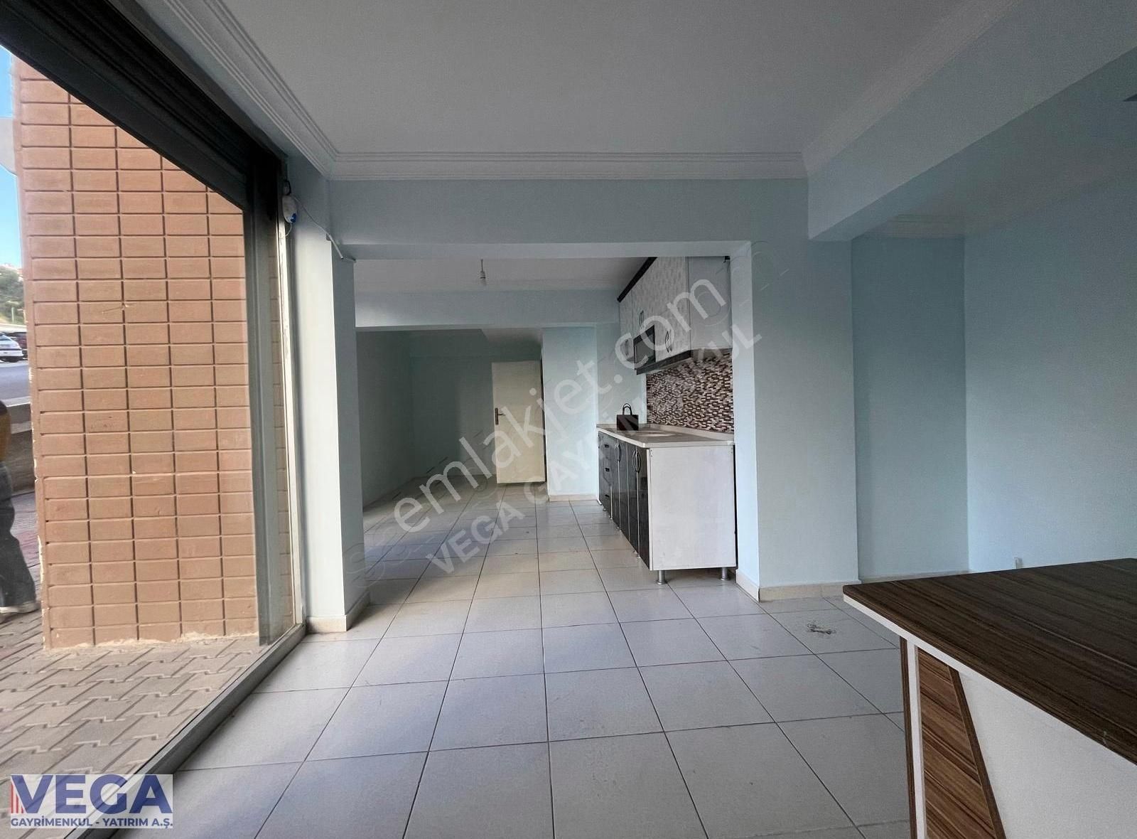 ▄vega▄gayrimenkul▄yatırıma Uygun Depolu Dükkan - Görsel 7