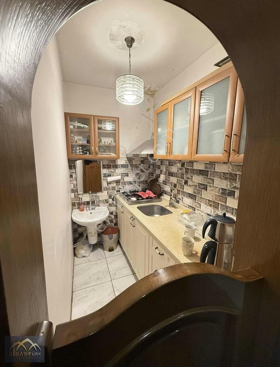 Trabzon Ortahisar K.maraş Caddesinde Satılık 2+1 65 M2 İşyeri - Görsel 4