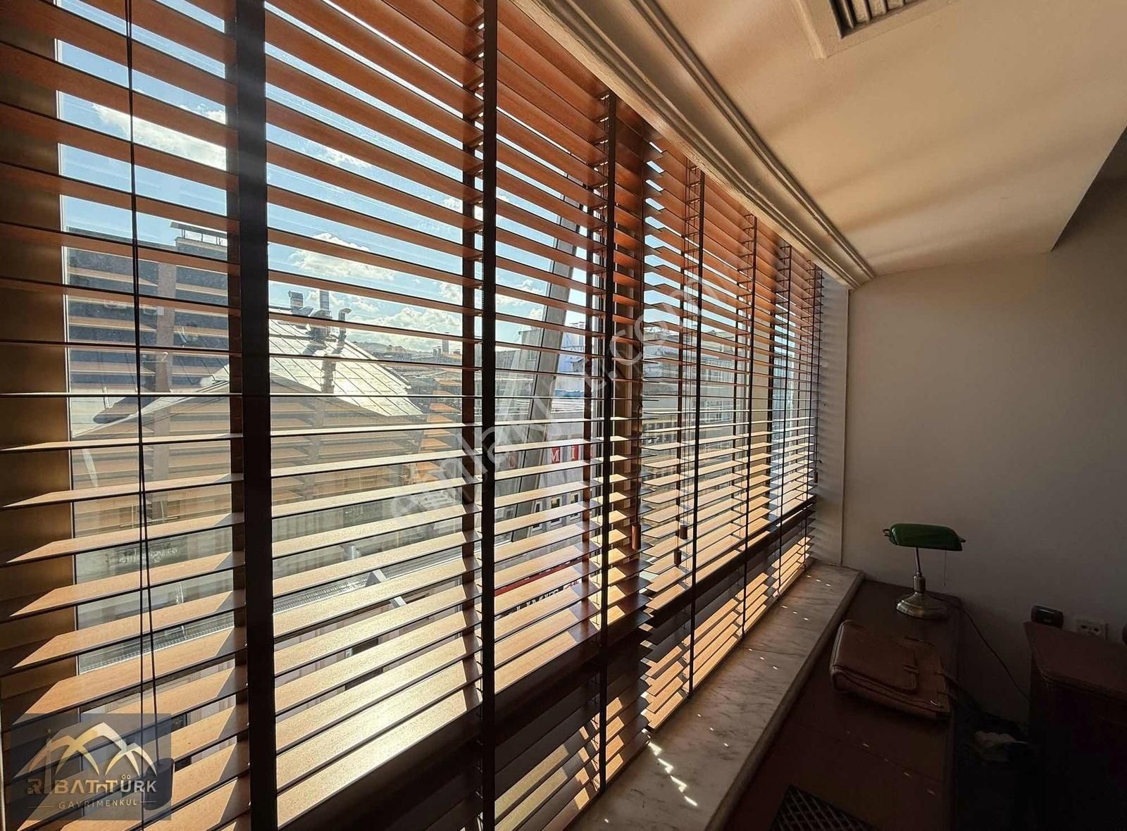 Trabzon Ortahisar K.maraş Caddesinde Satılık 2+1 65 M2 İşyeri - Görsel 23