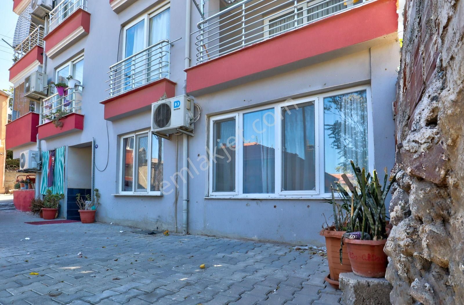 Dikili Salimbey De Satılık 2+1 Daire - Görsel 10