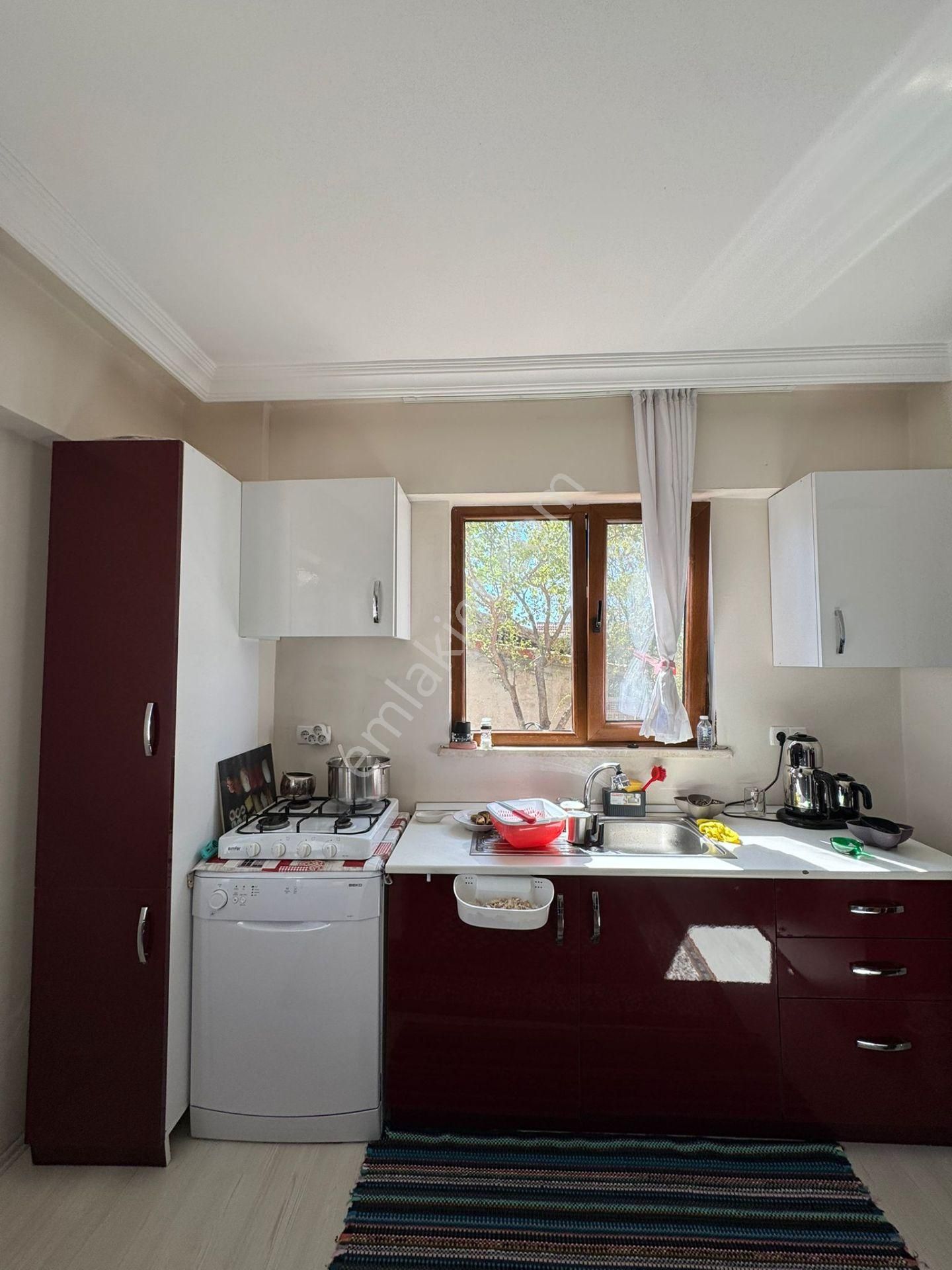 Satılık Müstakil Ev - Gelibolu Koruköy'de Deniz Manzaralı Fırsat - Görsel 3