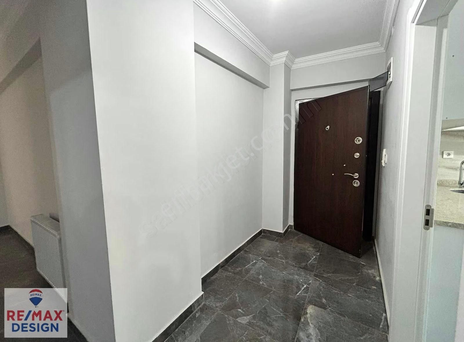 Remax Desıgn'dan Adapazarı Merkezde 3+1 Kiralık Sıfır Daire - Görsel 7